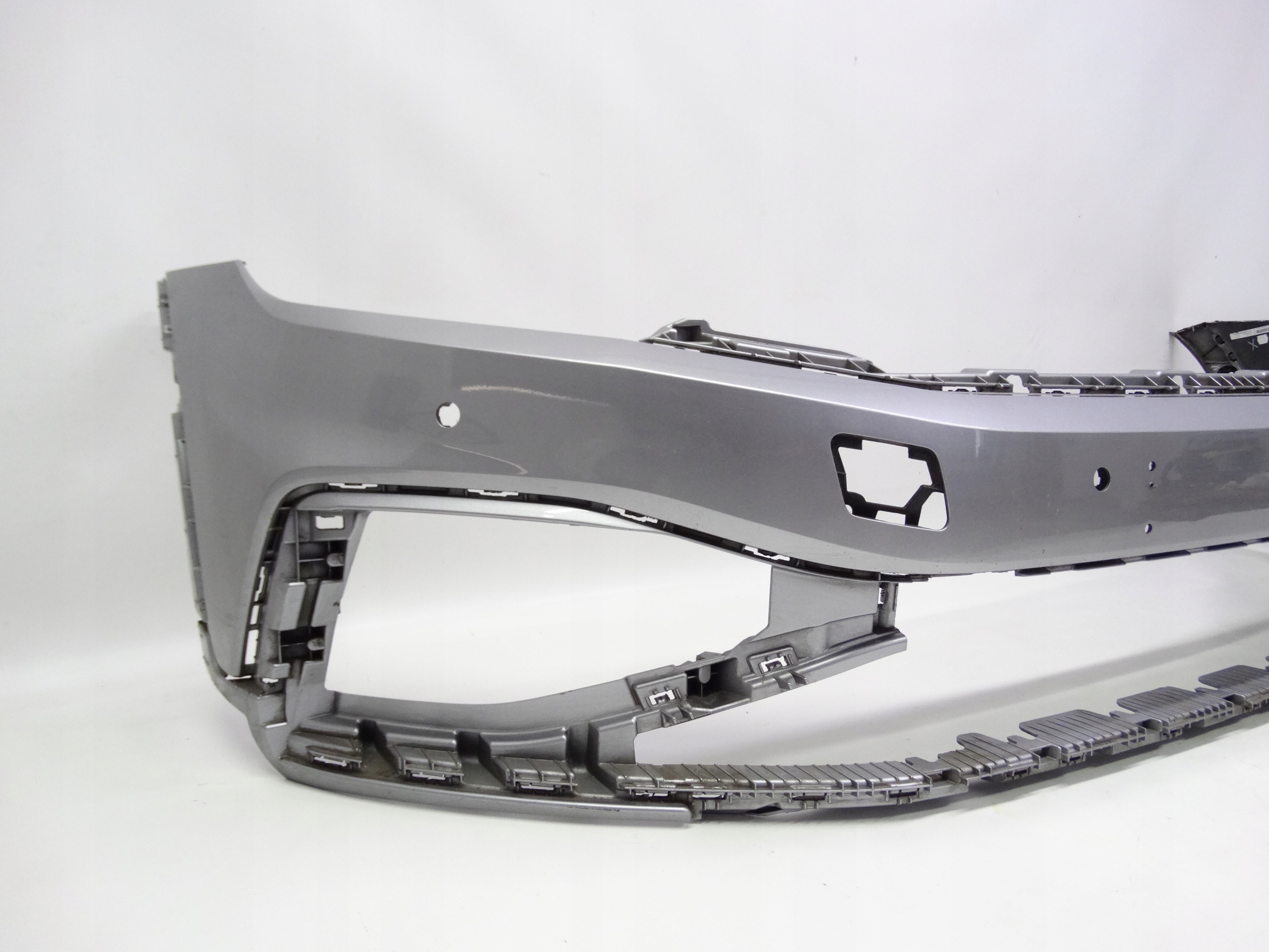 Second image of VW Passat B8 Alltrack Lift 19-23 zderzak przedni oryginalny 3G0807221H