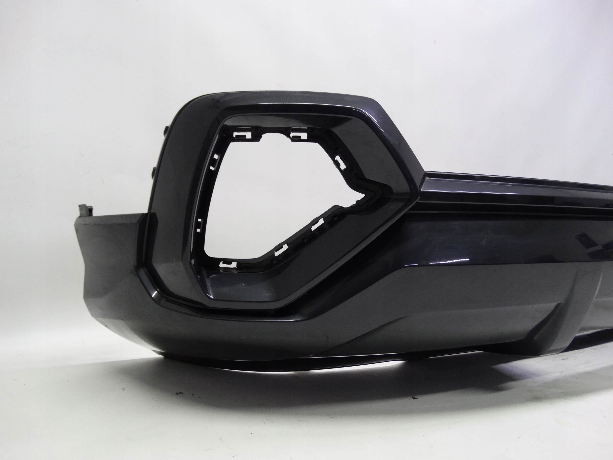 Second image of Audi Q3 Sportback 83A 19- zderzak tylny oryginalny 83F807521