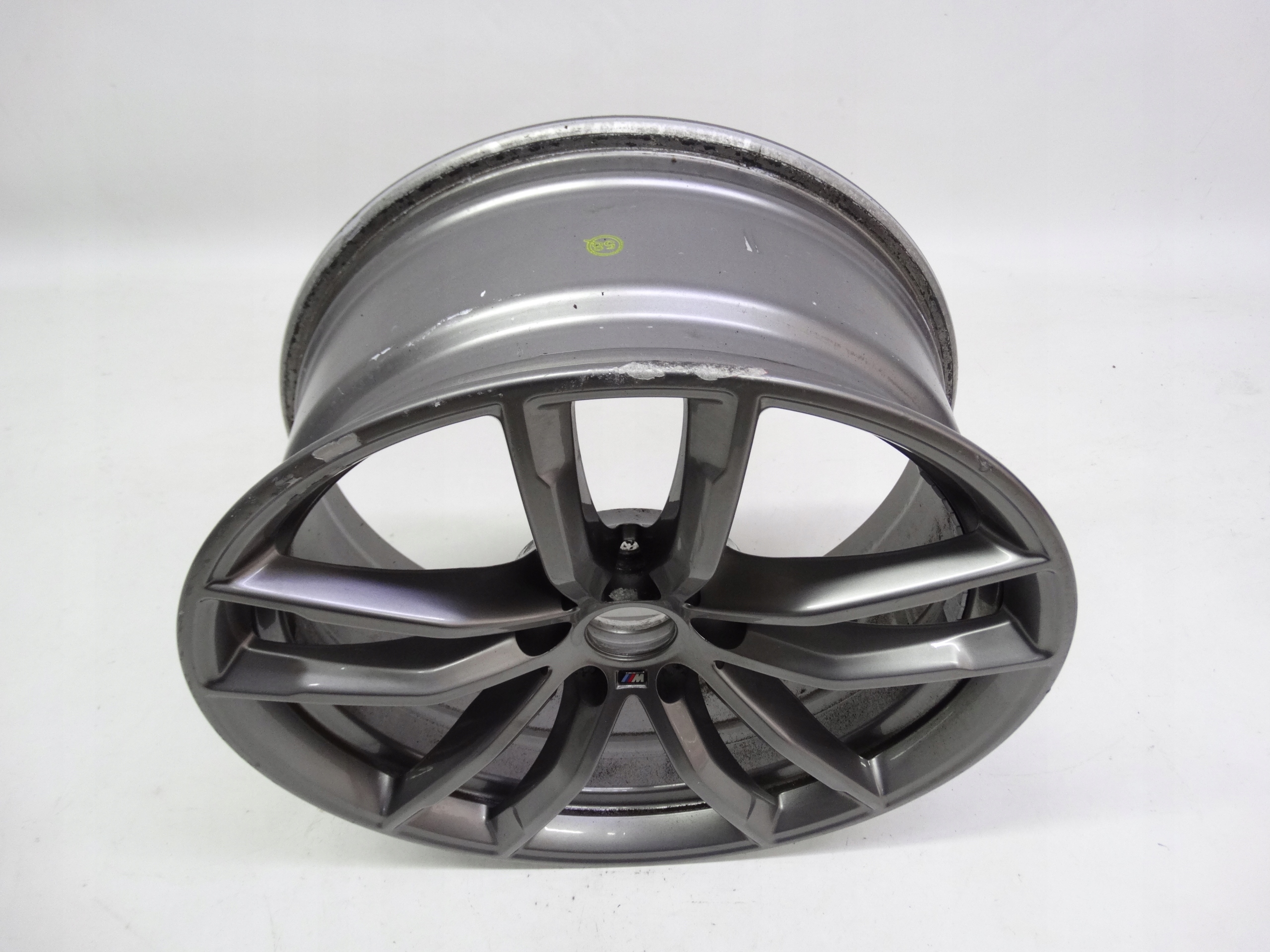 Second image of BMW 5 G30 G31 felga przednia 18 cali 8093405 7855081 oryginalna