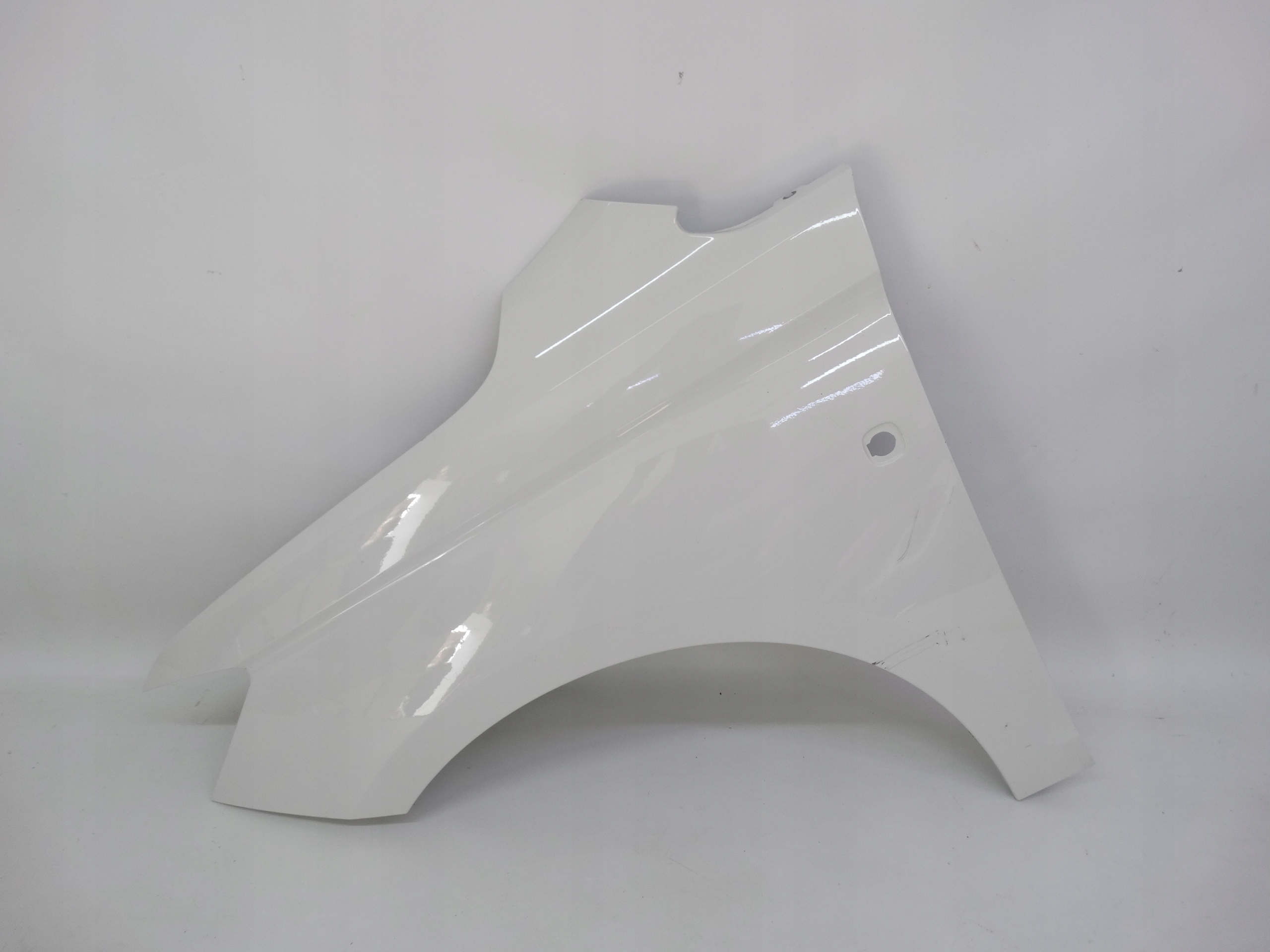 Second image of VW Caddy V 2K8 2020+ błotnik lewy przedni oryginalny