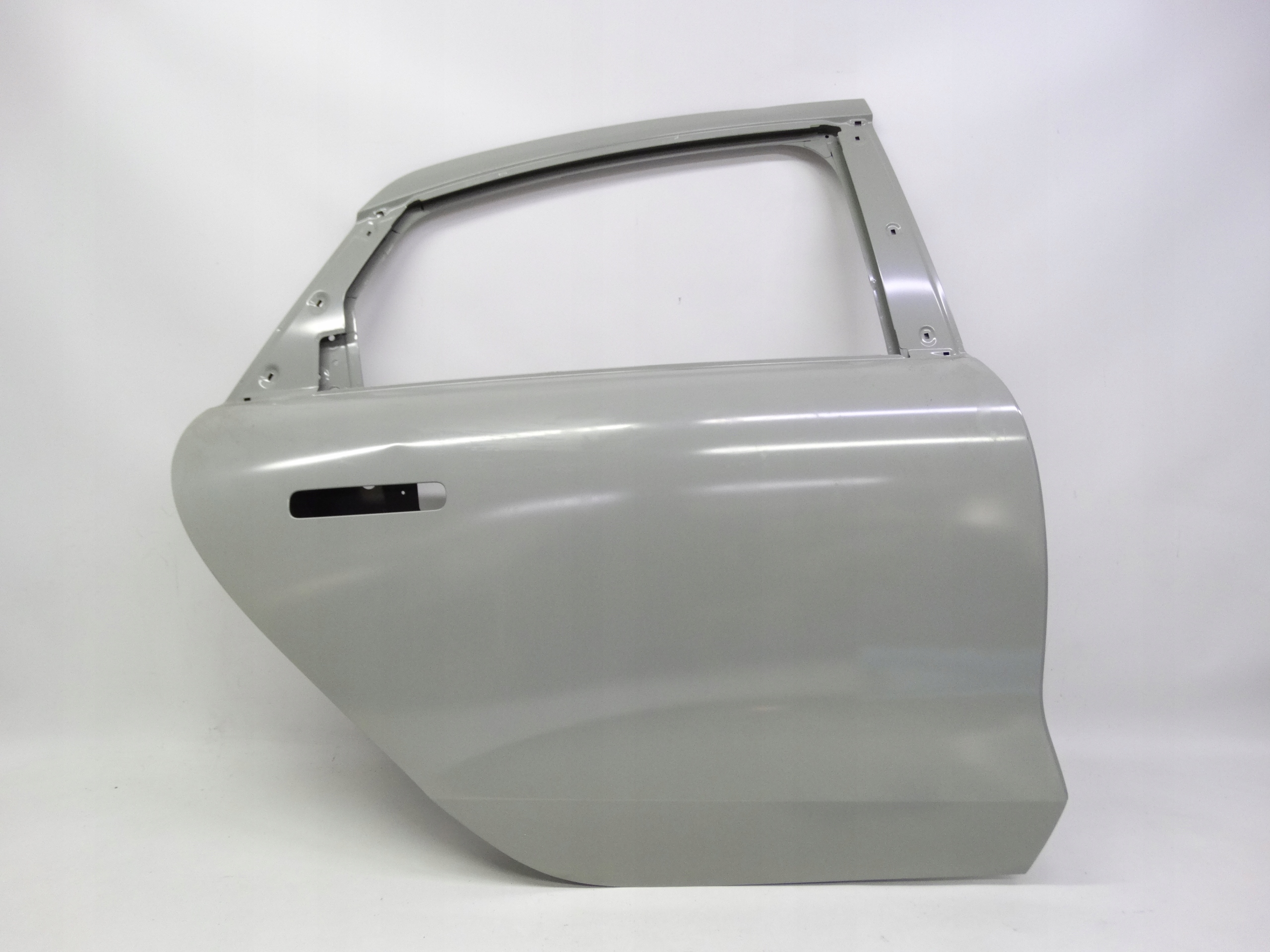 Second image of Hyundai Ioniq 6 2023+ drzwi prawe tylne oryginalne NOWE