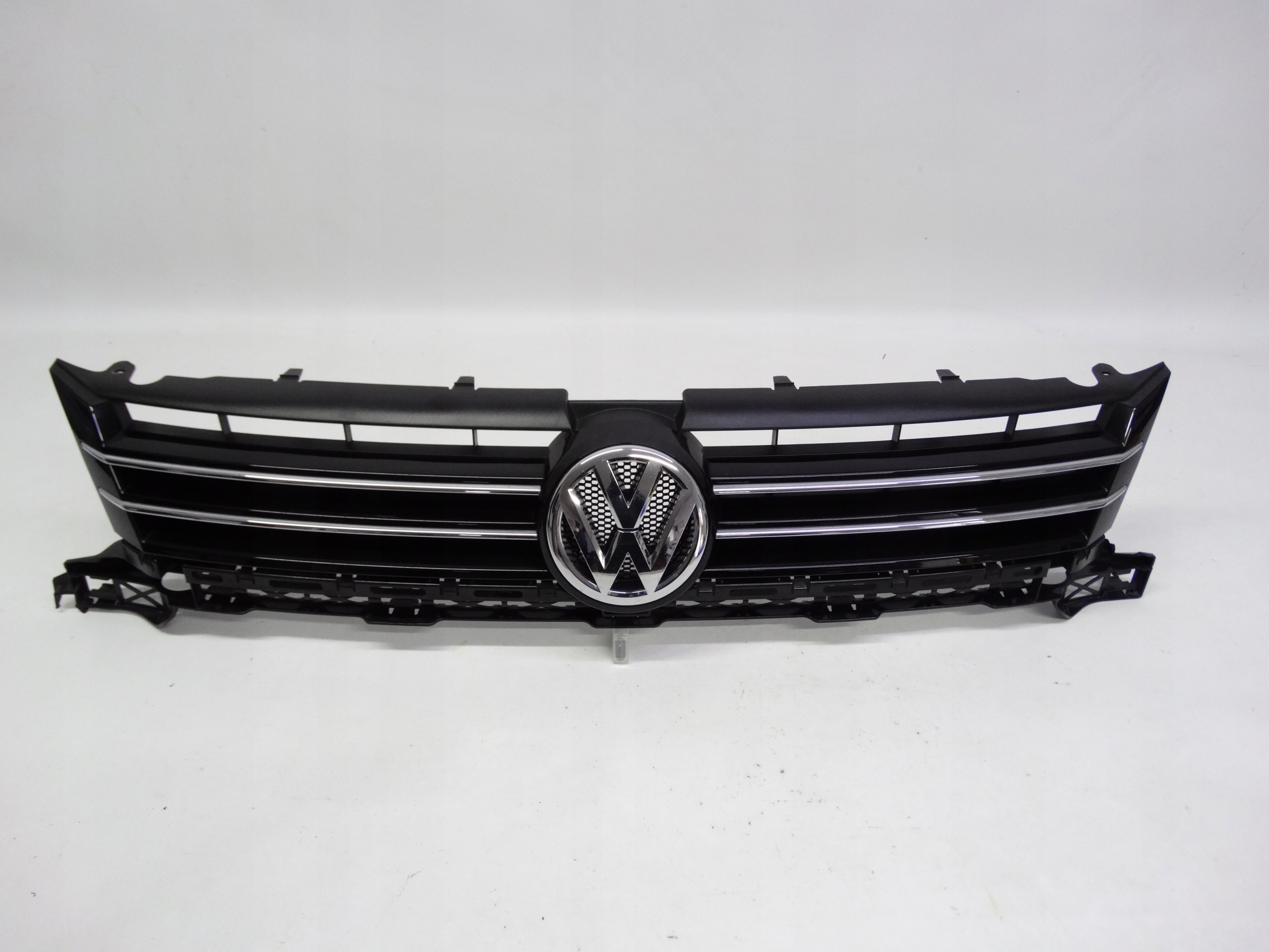 Second image of VW Touran Lift Caddy 10-15 grill atrapa chłodnicy 1T0853653L oryginalna