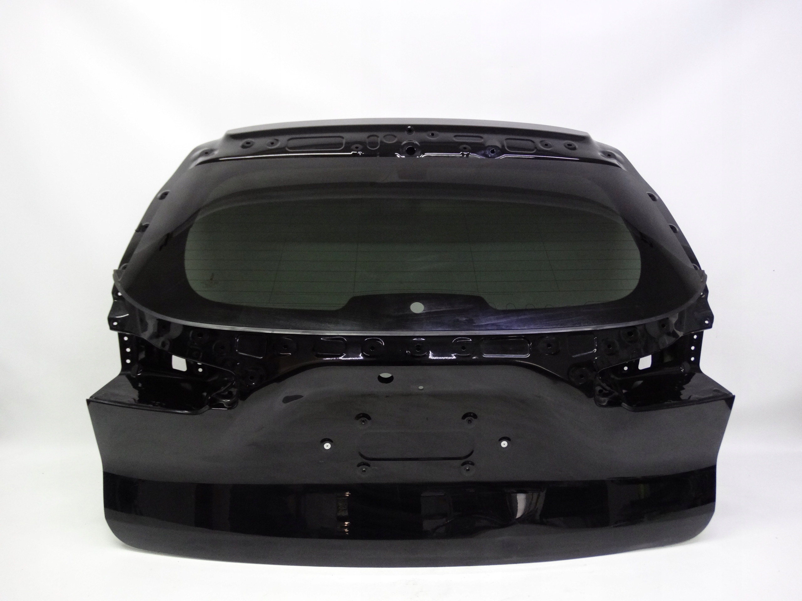 Second image of GWM WEY 05 Wey Mocha Wey Coffee 01 2021-2023 klapa bagażnika oryginalna