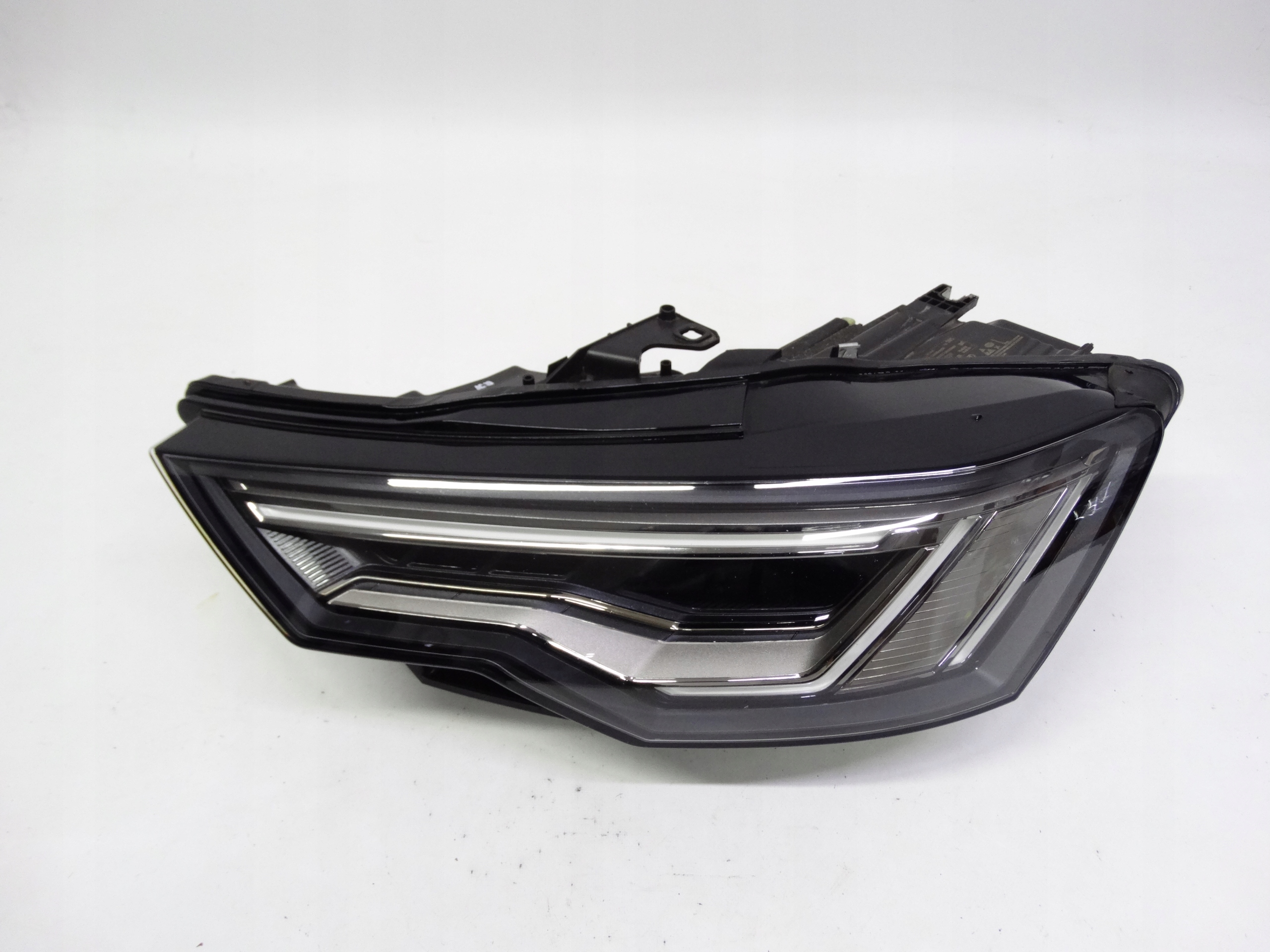 Second image of Audi A6 C8 4K 18-24 lampa lewa Full LED 4K0941039 oryginalna