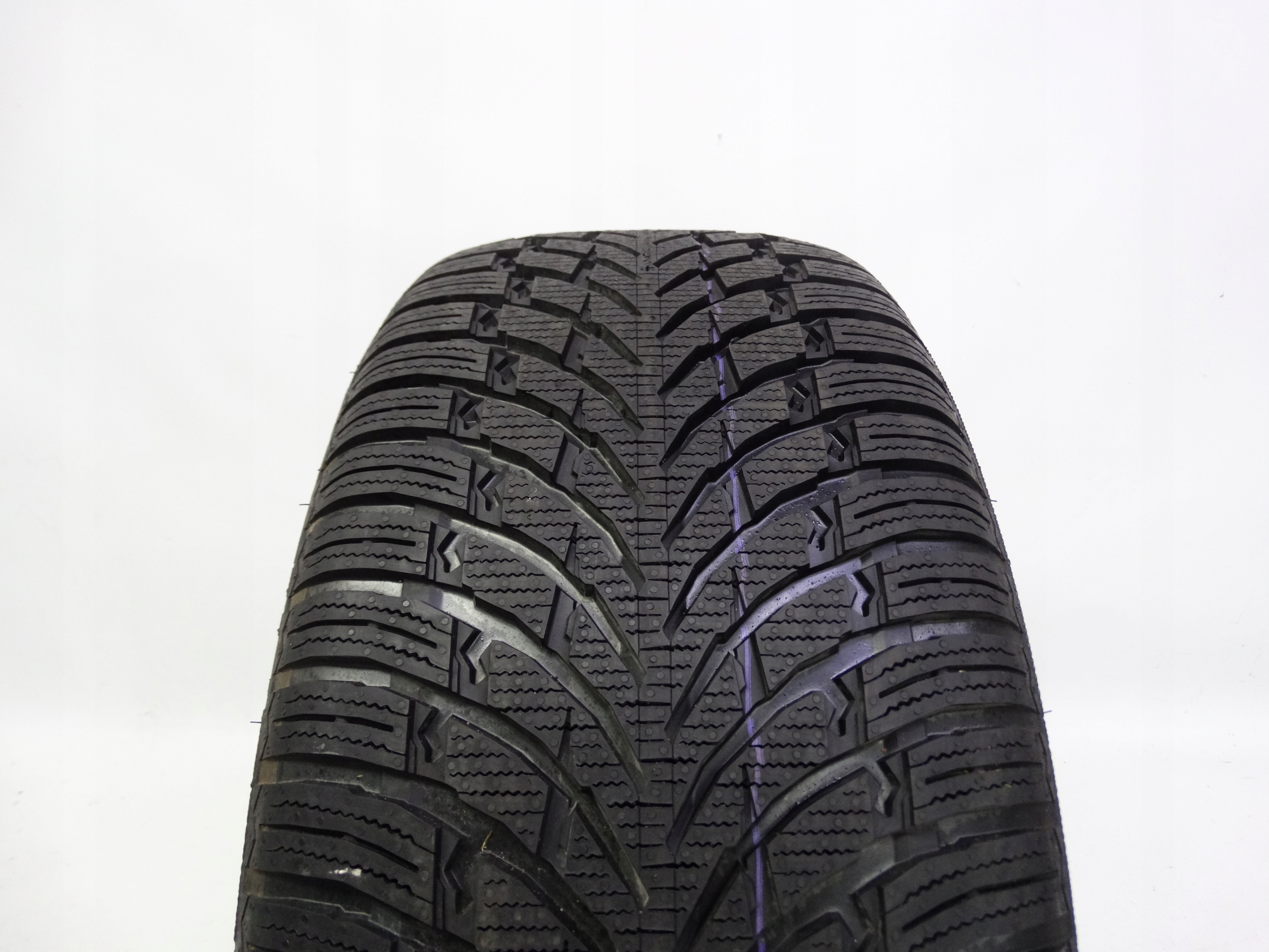 Second image of Nokian WR SUV 4 265/50 R20 111V XL 8mm 2019 Mercedes G-Klasa