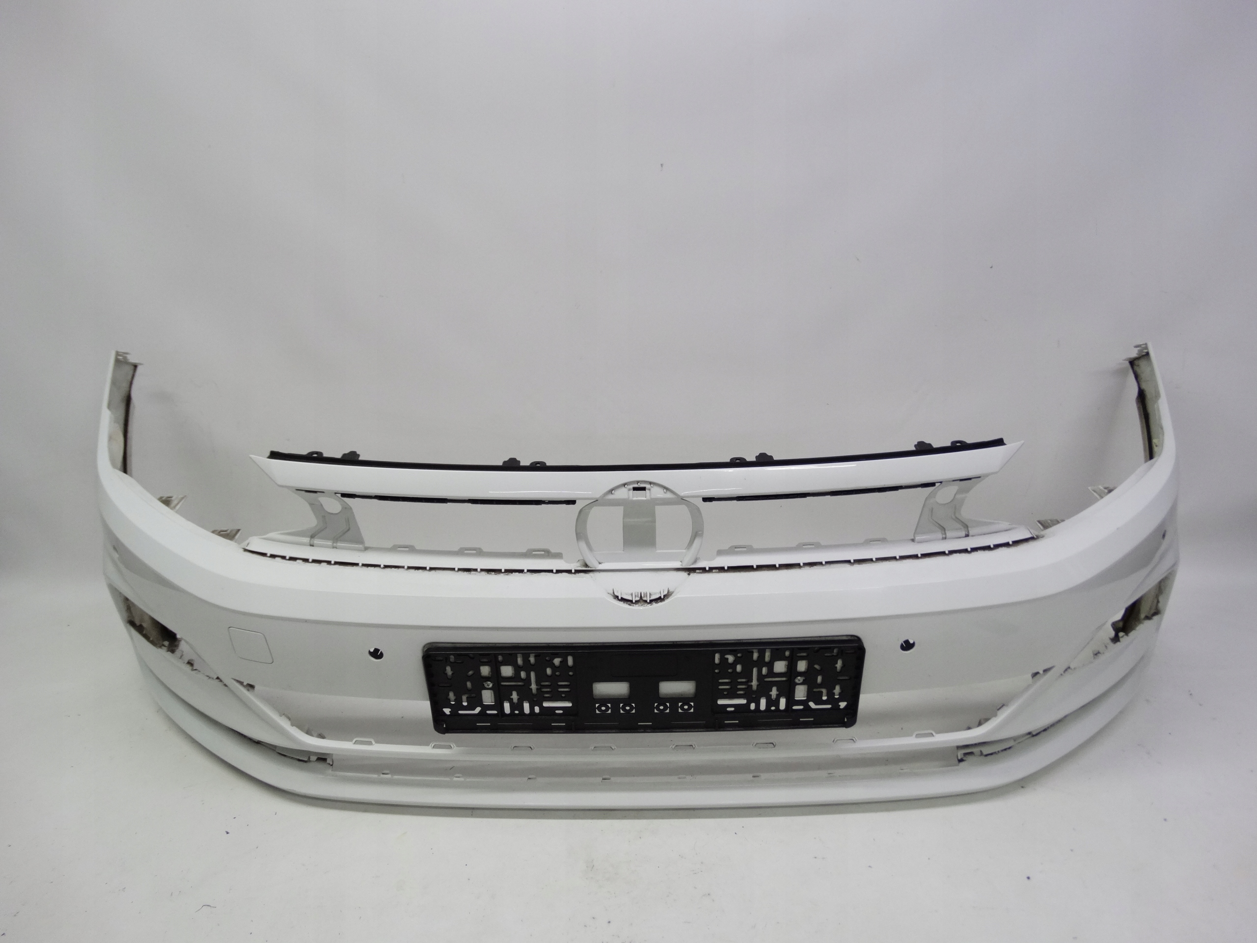 Second image of VW Polo VI 2G 17-21 zderzak przedni 2GS807221 oryginalny