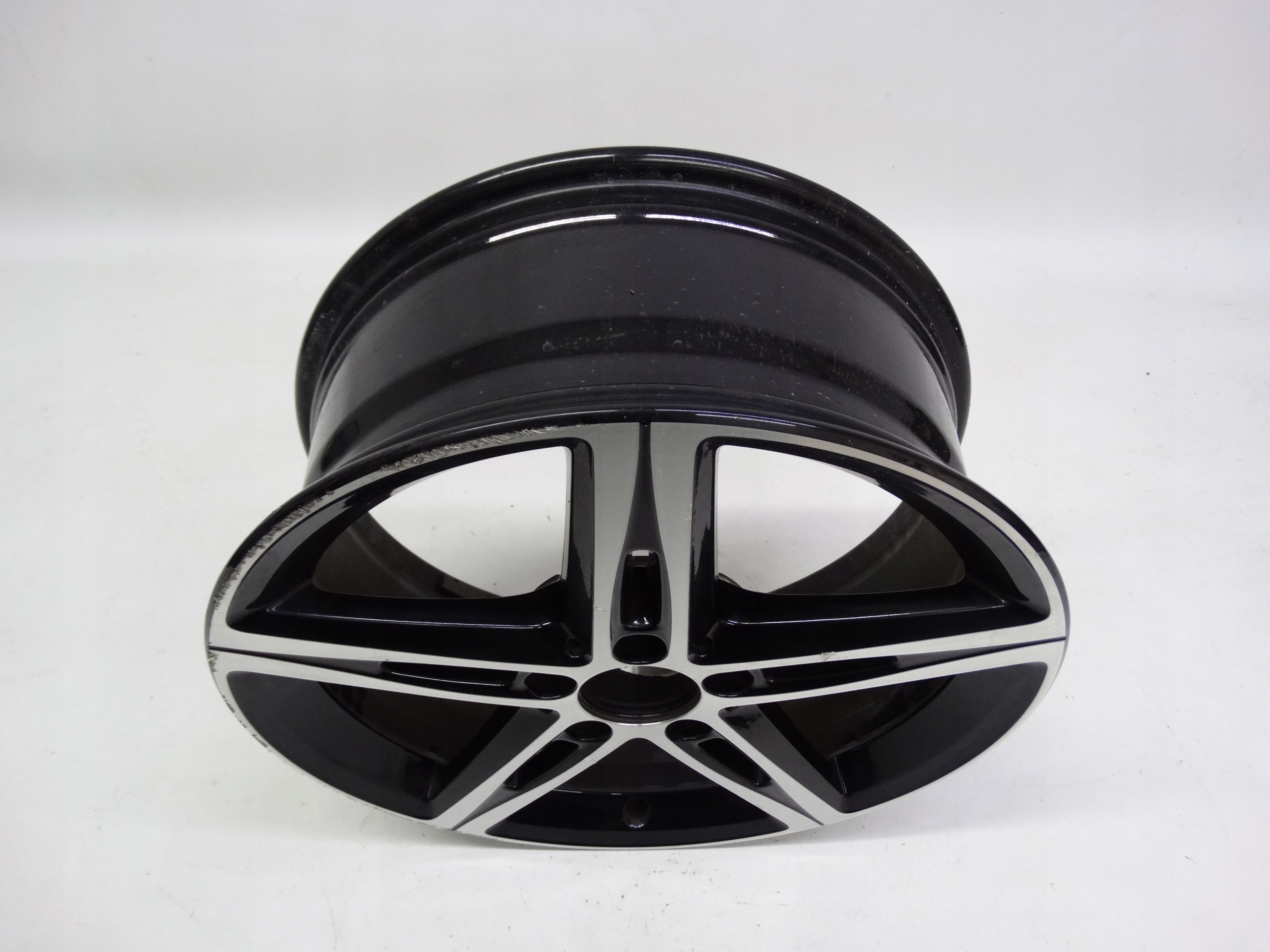 Second image of Mercedes A-Klasa W177 felga 18 cali A1774010700 oryginalna