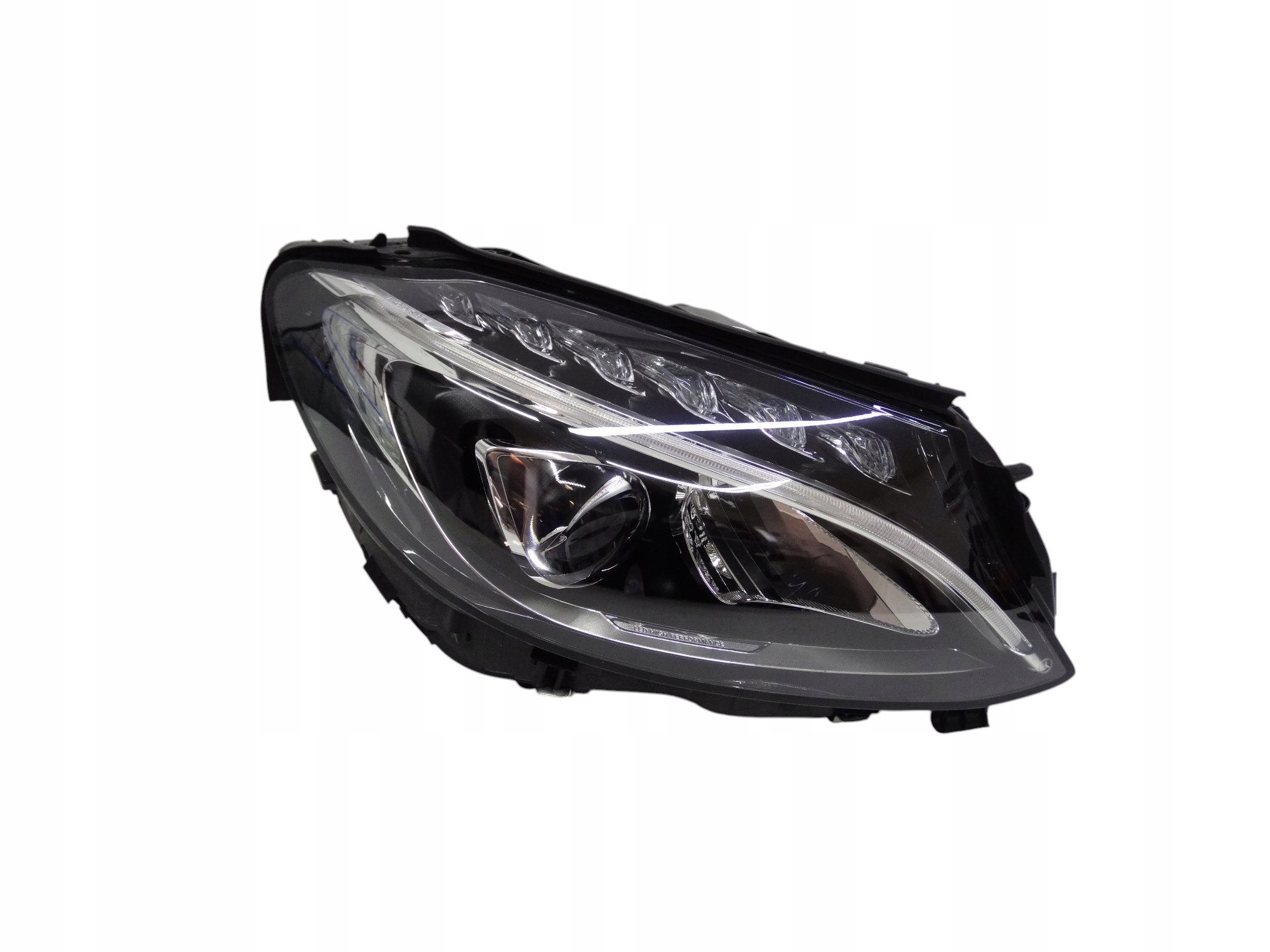Mercedes C-Klasa W205 14-18 lampa prawa High Performance LED A2058200661
