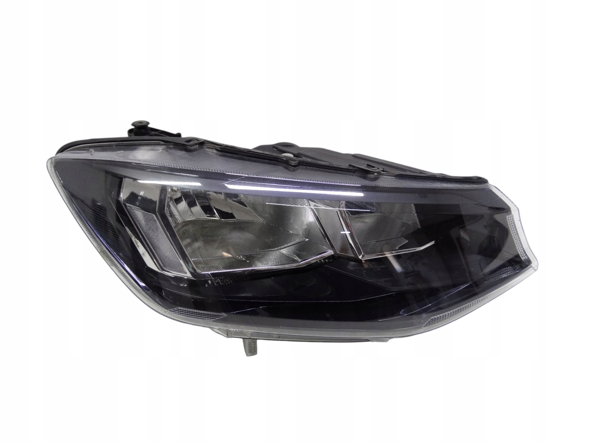 VW Caddy V 2K8 2020+ lampa prawa zwykła 2K8941006B oryginalna