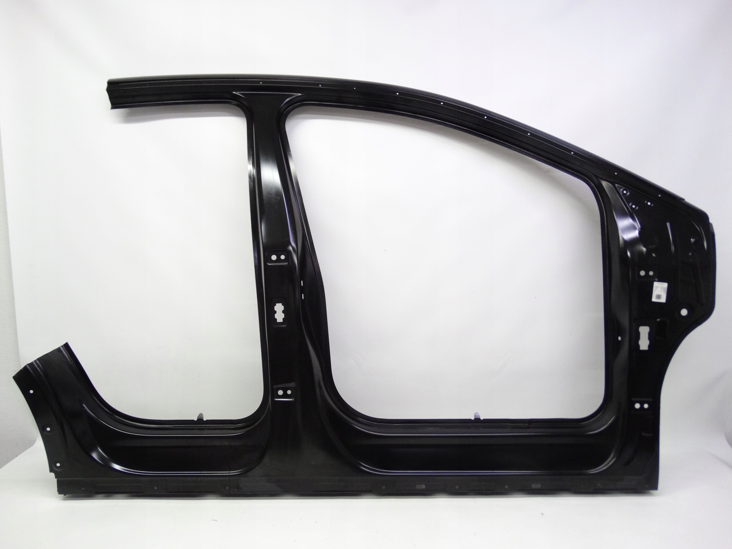 Second image of VW ID.5 11E 2022+ poszycie próg bok prawy 11E809840