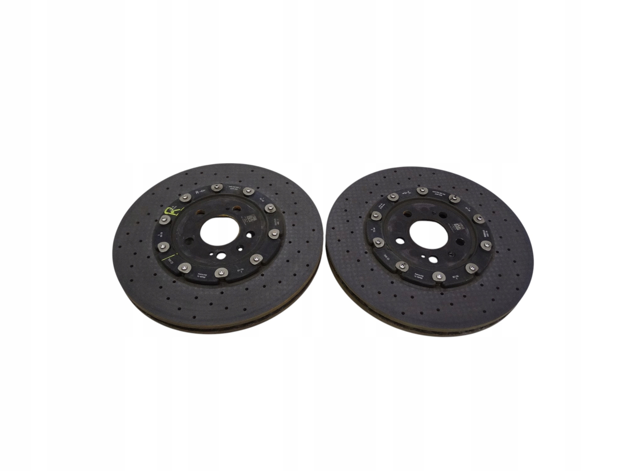 Audi RS6 RS7 RSQ8 S8 SQ7 tarcze ceramiczne tylne L+P 4M0615602J 4M0615601AD