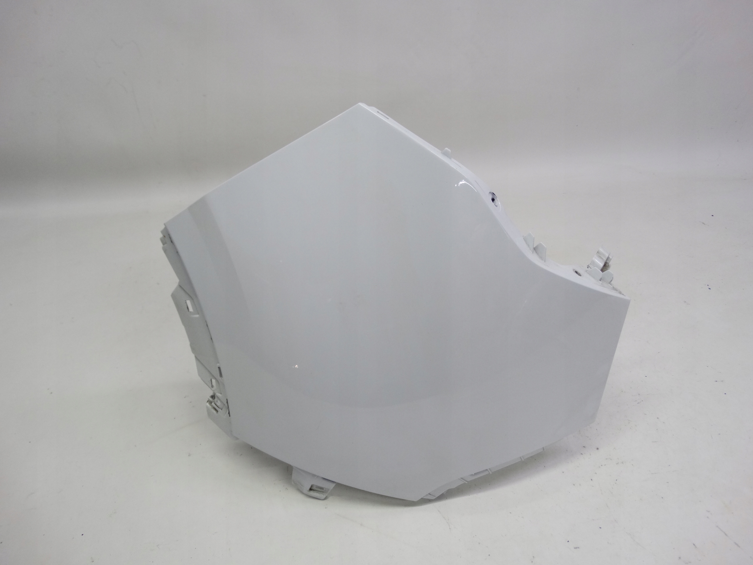 Second image of Kia Sportage V 2021+ zderzak tylny narożnik lewy 86656-R2000 oryginalny