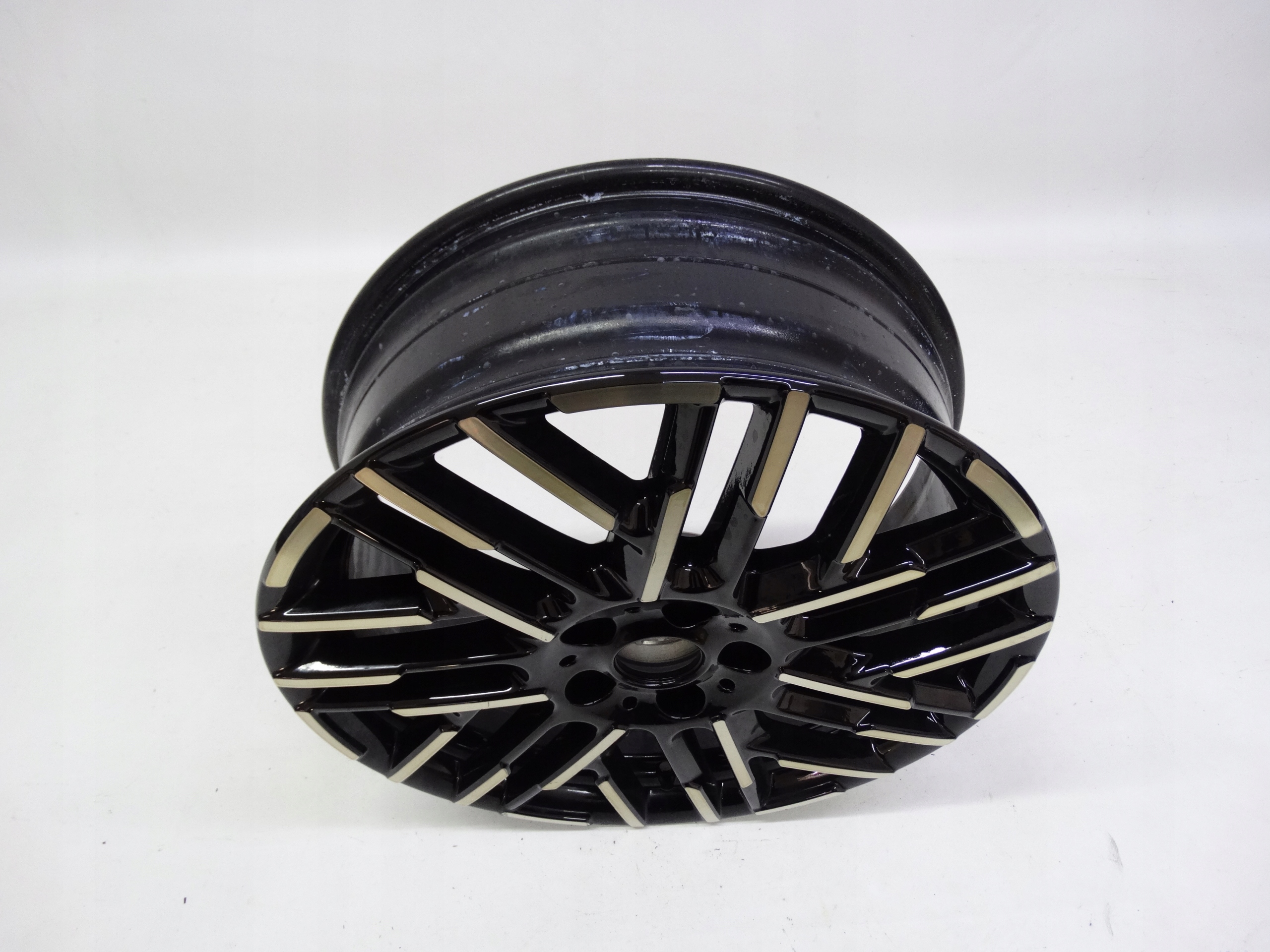 Second image of MINI Cooper F65 F66 F67 felga 18 cali 5A3E640 oryginalna