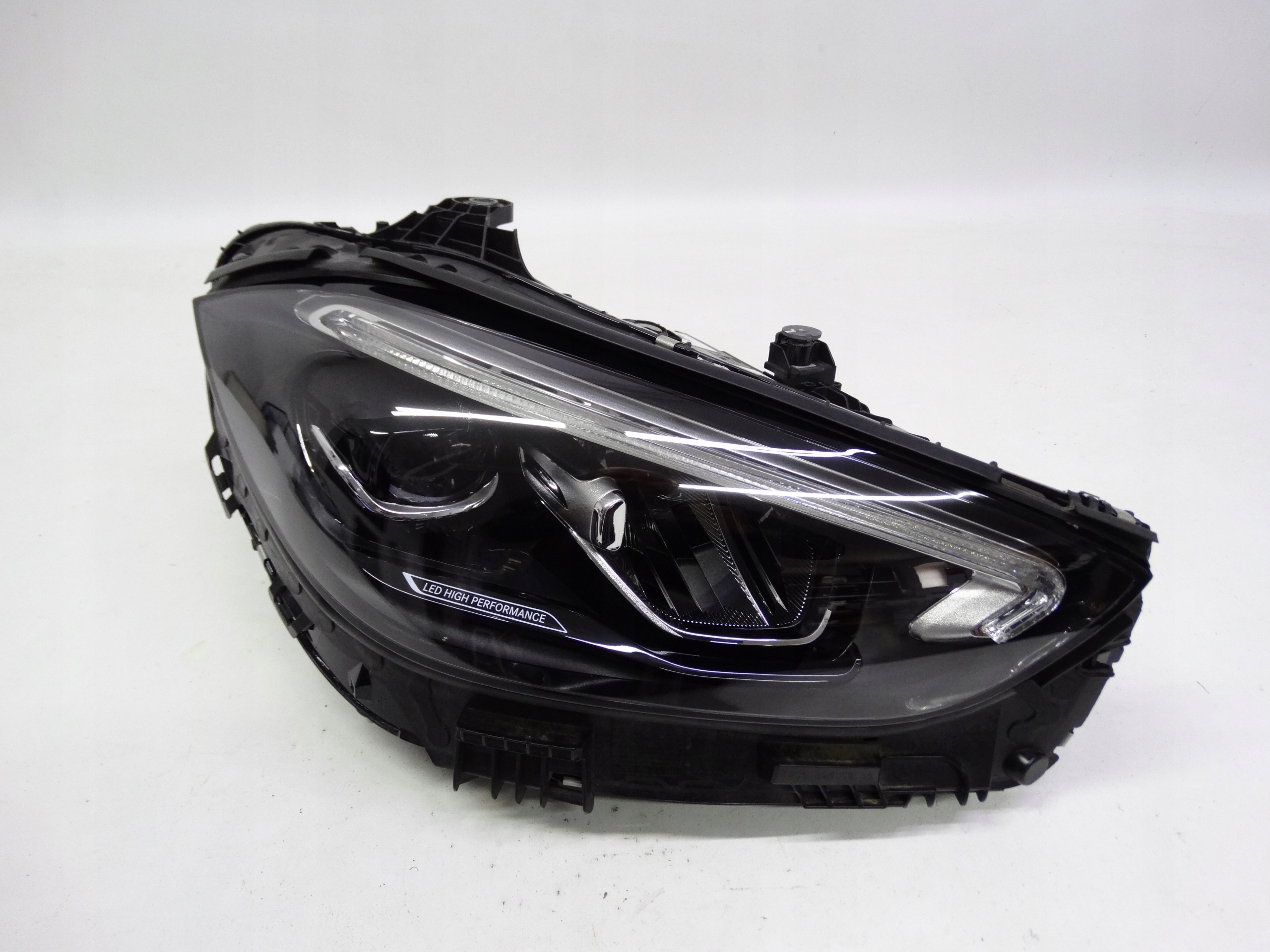 Second image of Mercedes C-Klasa W206 2021+ lampa prawa High Performance LED A2069067203