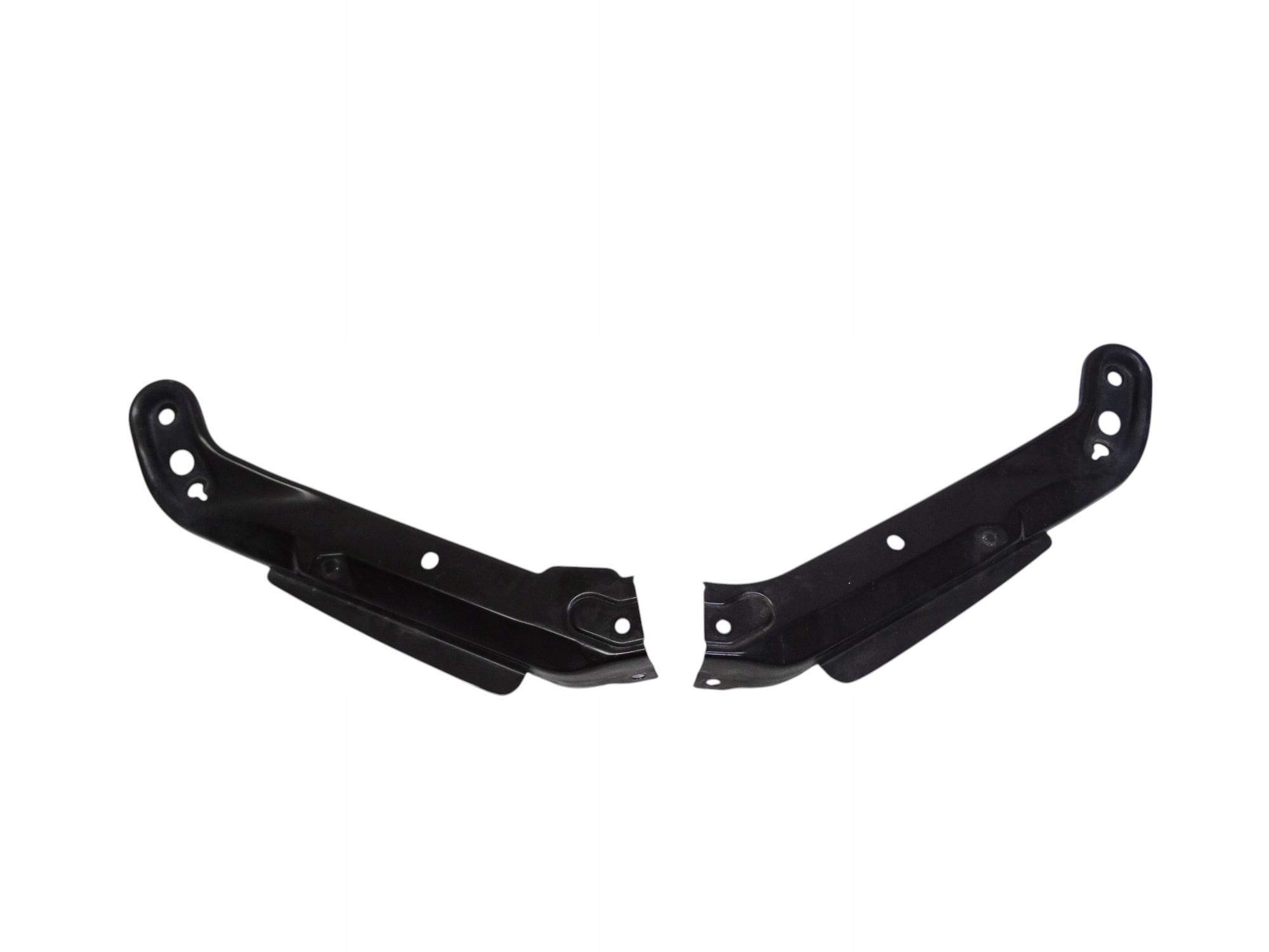 VW Crafter II16- mocowanie lamp do pasa przedniego 7C0805932A 7C0805931A