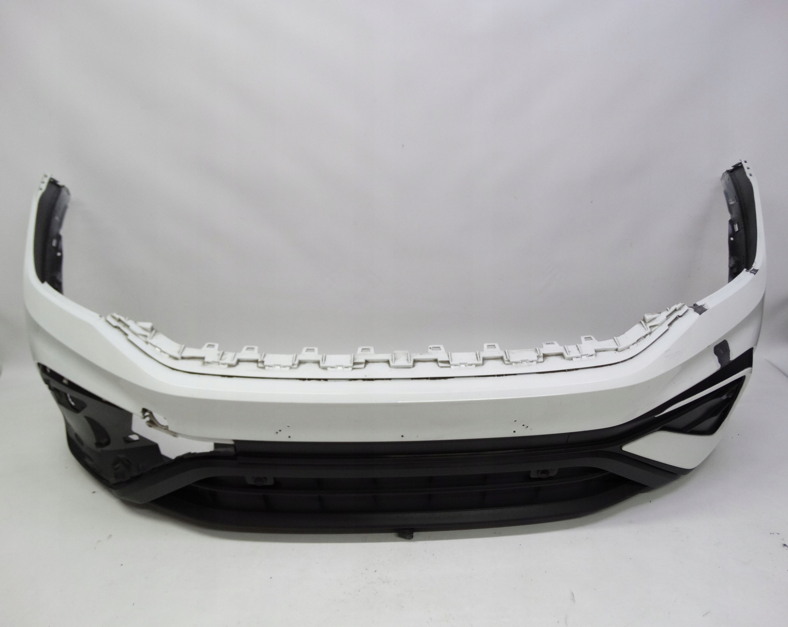 Second image of VW Tiguan II Allspace Lift 2020-2024 zderzak przedni oryginalny 5NN807221B