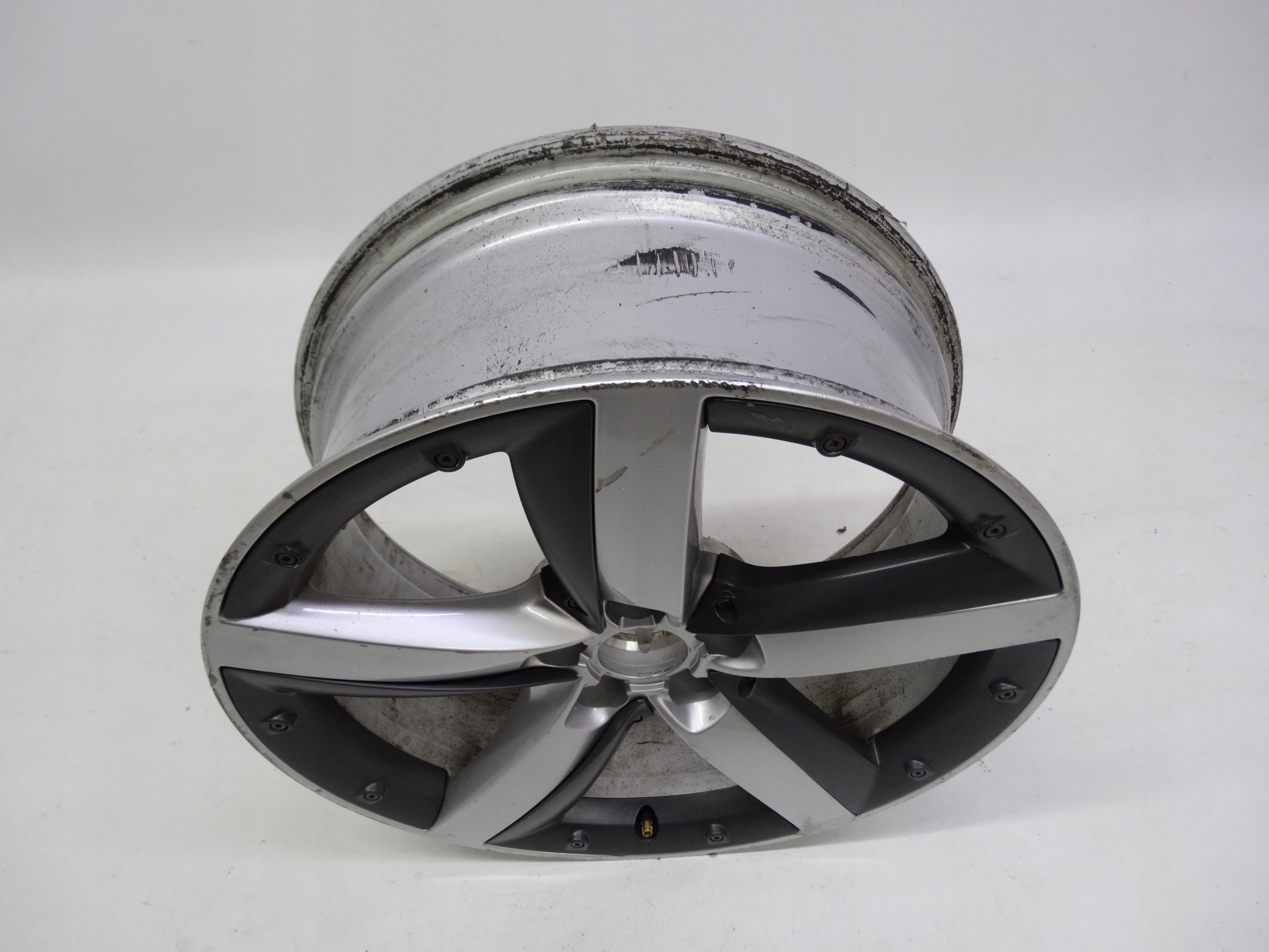 Second image of Audi S1 A1 8X felga 17 cali 8X0601025BA oryginalna