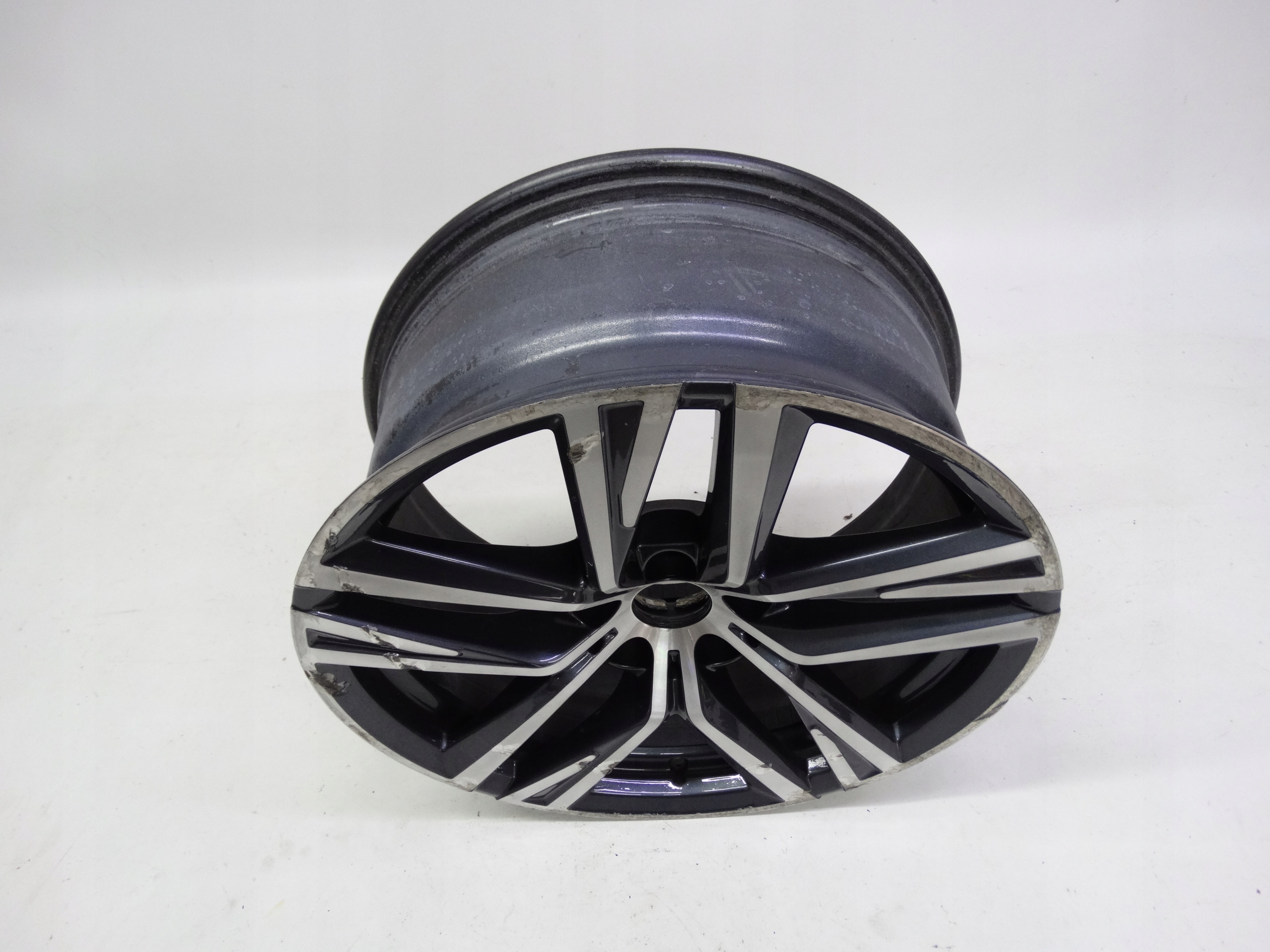 Second image of BMW i4 G26 felga 18 cali 6896768 oryginalna