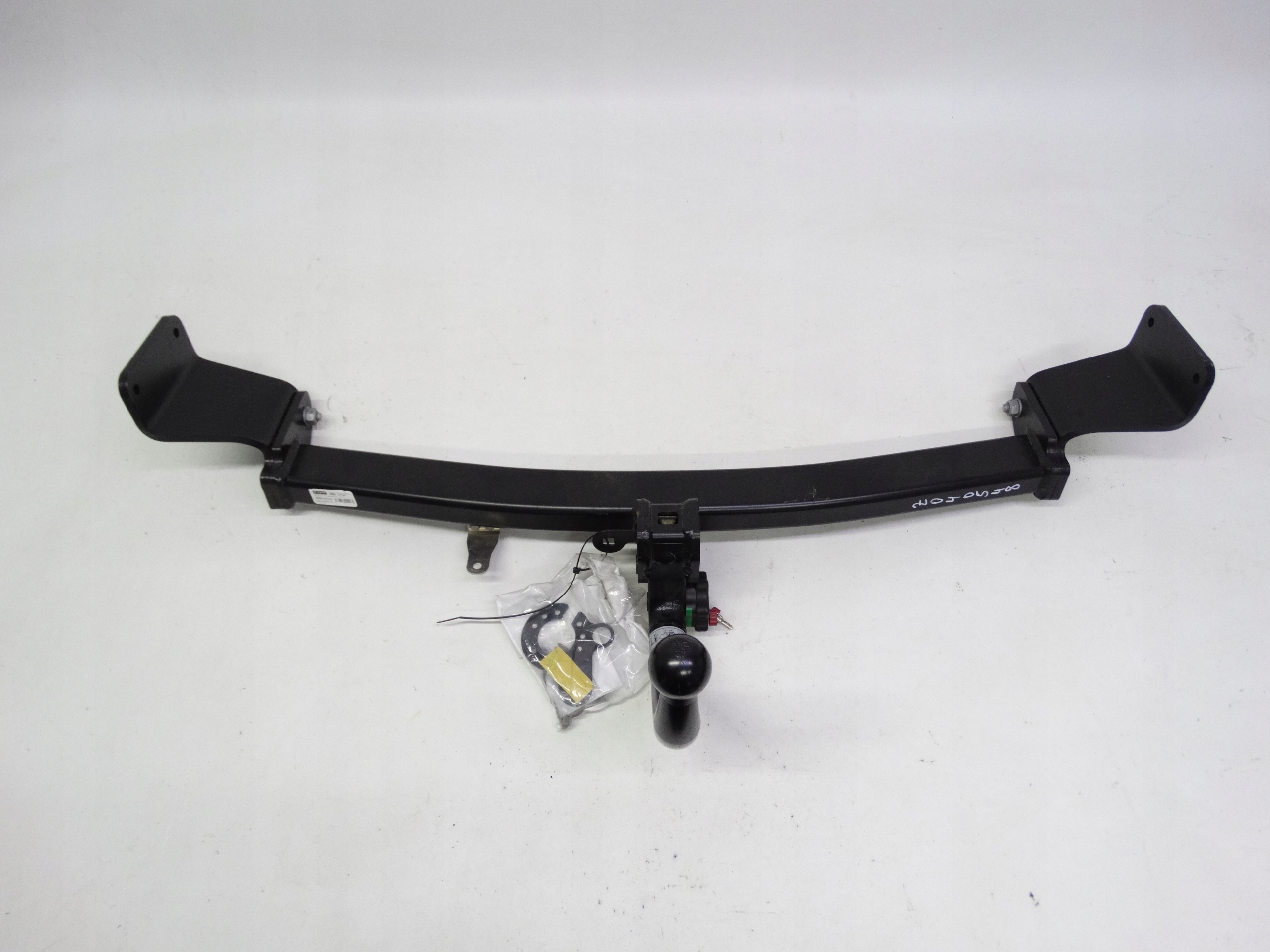 Second image of Hyundai i30 III Fastback hak holowniczy 9999Z-040548 NOWY oryginalny