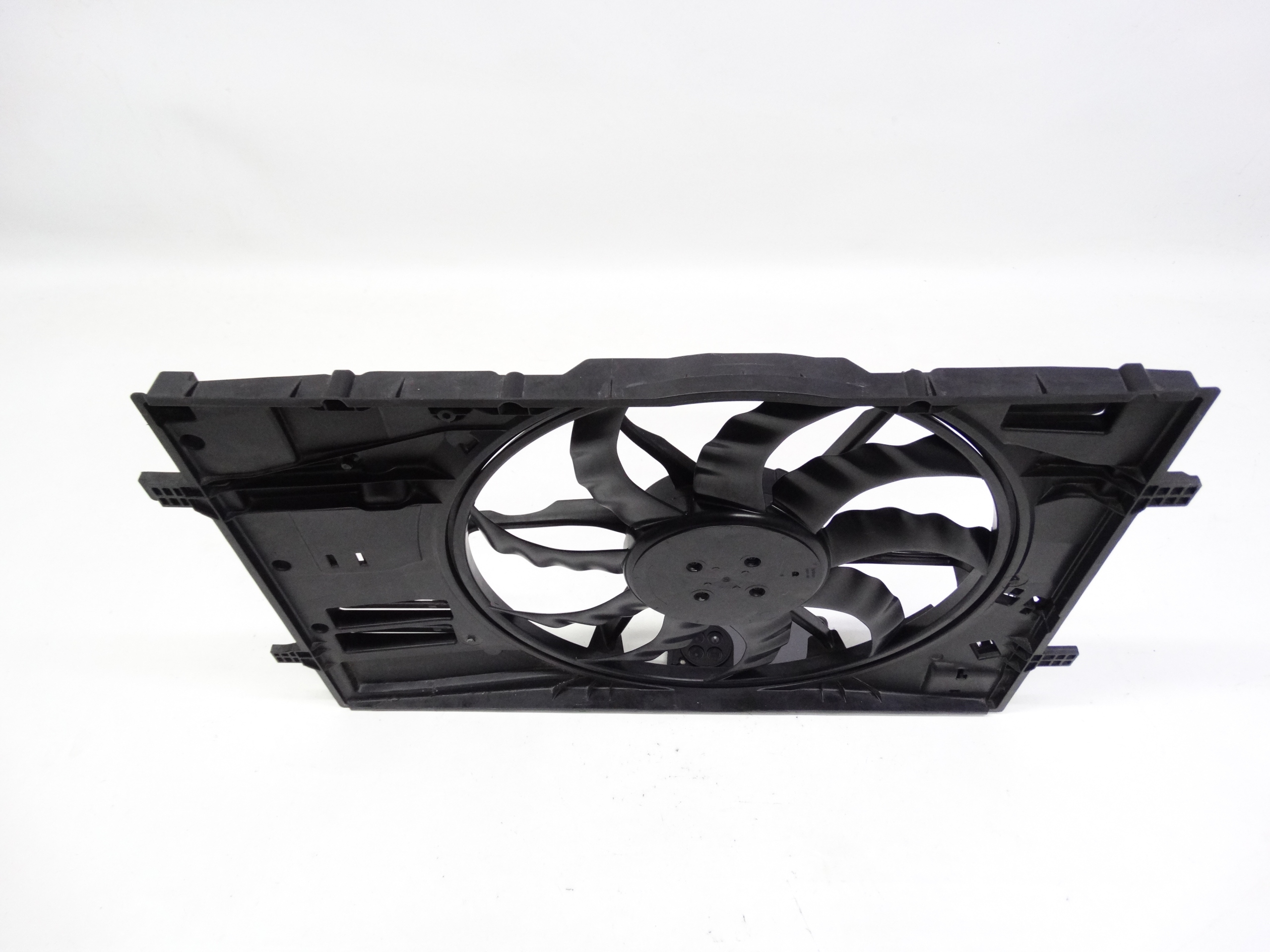 Second image of VW Passat B8 Golf VIII wentylator chłodnicy 5WA121205 oryginalny