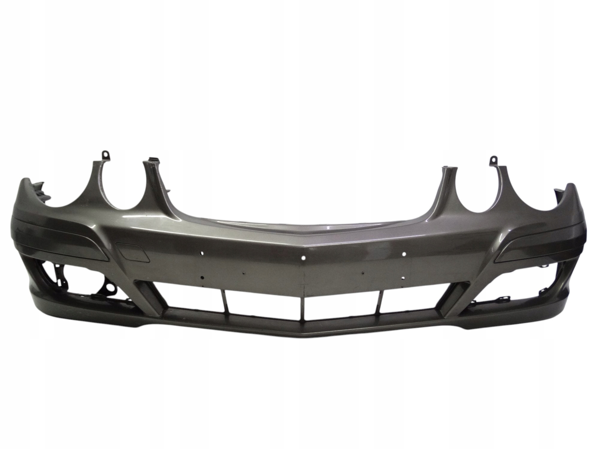 Mercedes E-Klasa W211 Lift 06-09 zderzak przedni bez dziur A2118800840