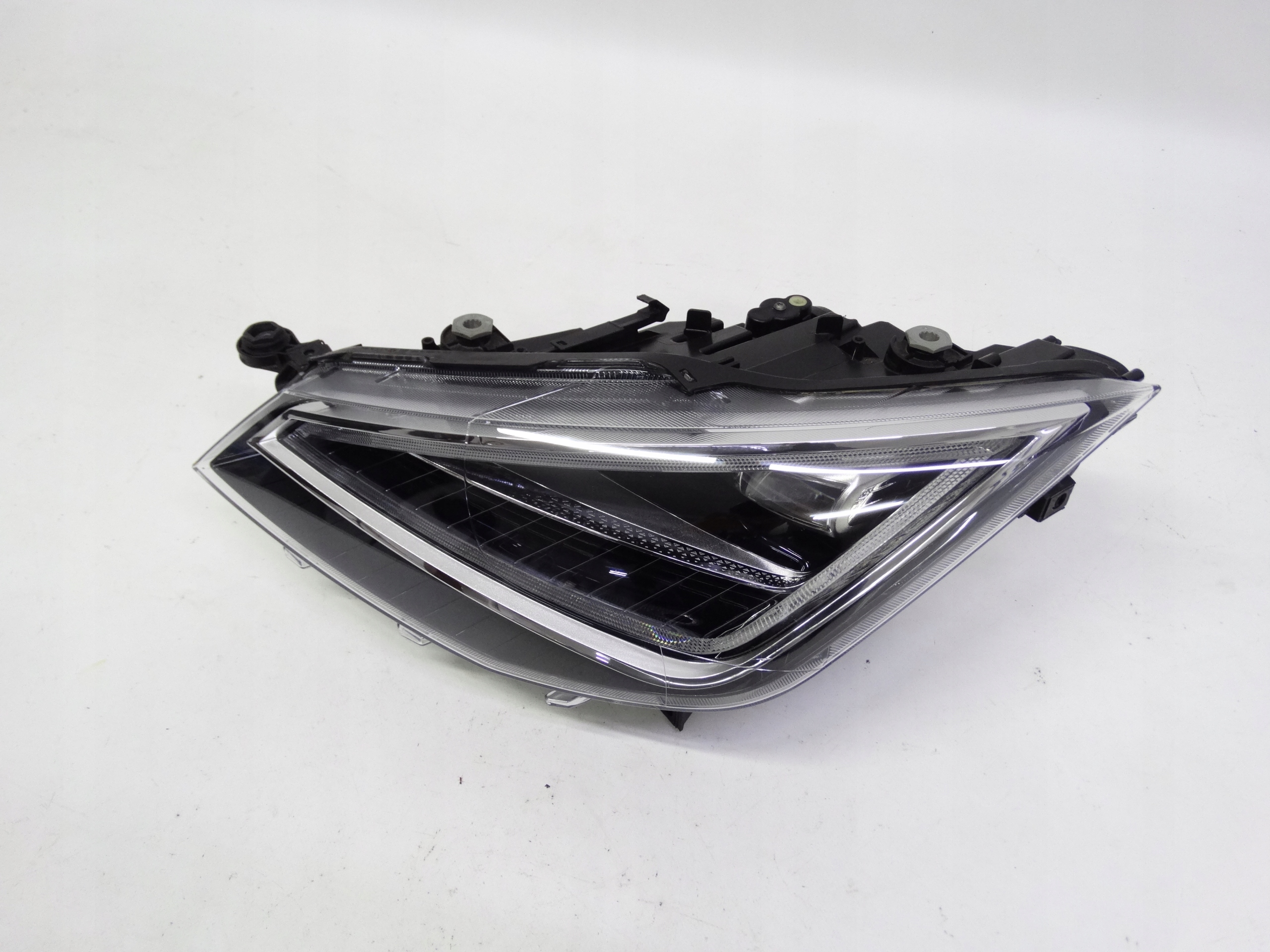 Second image of Seat Ibiza V Lift Arona Lift 21- lampa lewa Full LED 6F1941007F oryginalna