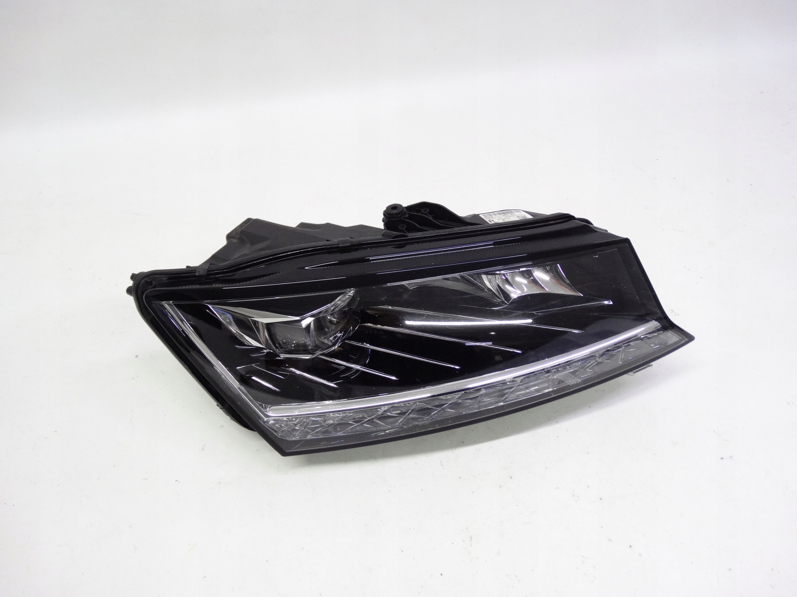 Second image of Skoda Fabia III Lift 18-21 lampa prawa Full LED 6V1941016F oryginalna