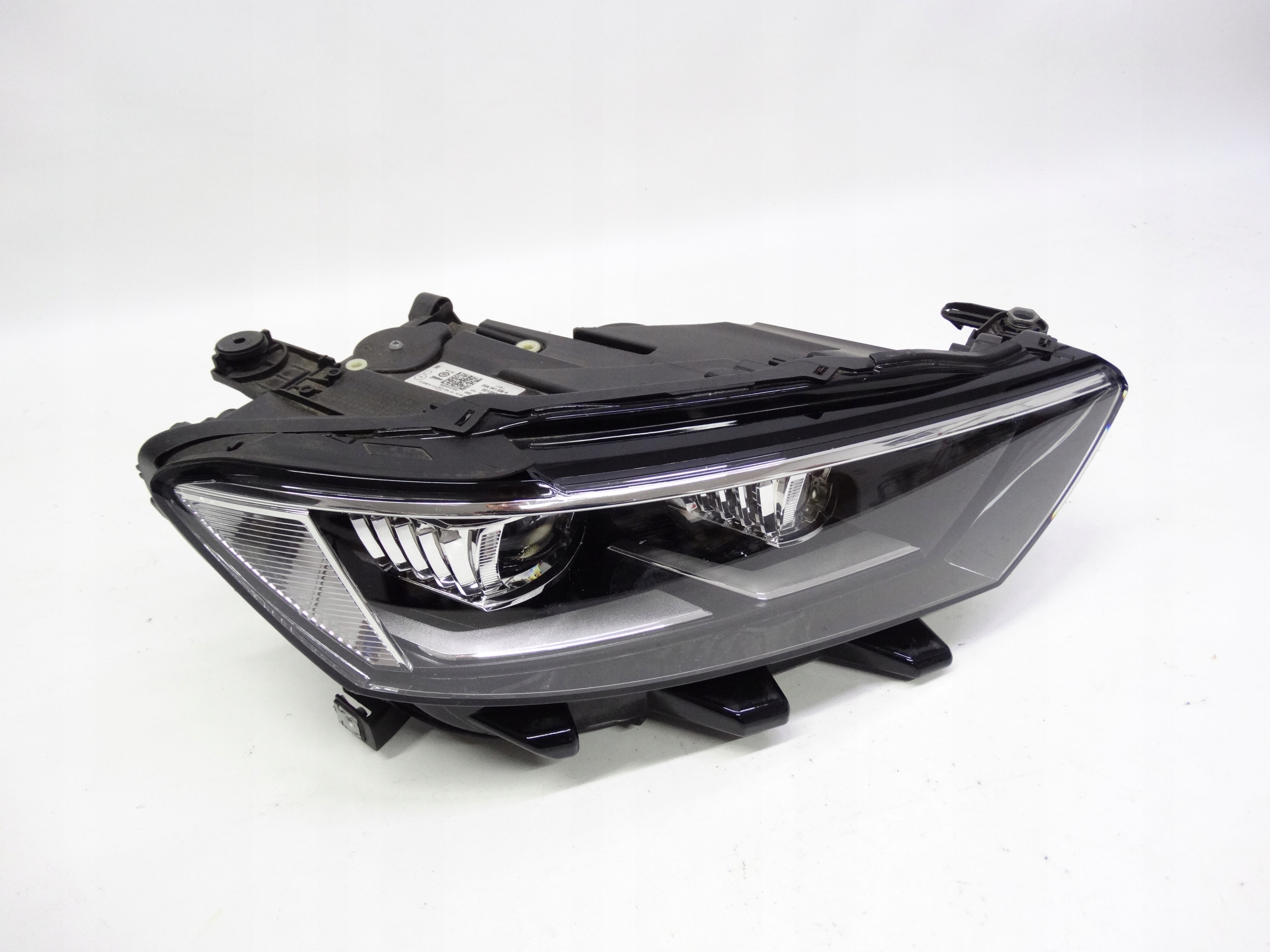 Second image of VW T-Roc 2017-2021 lampa prawa Full LED 2GA941036H oryginalna