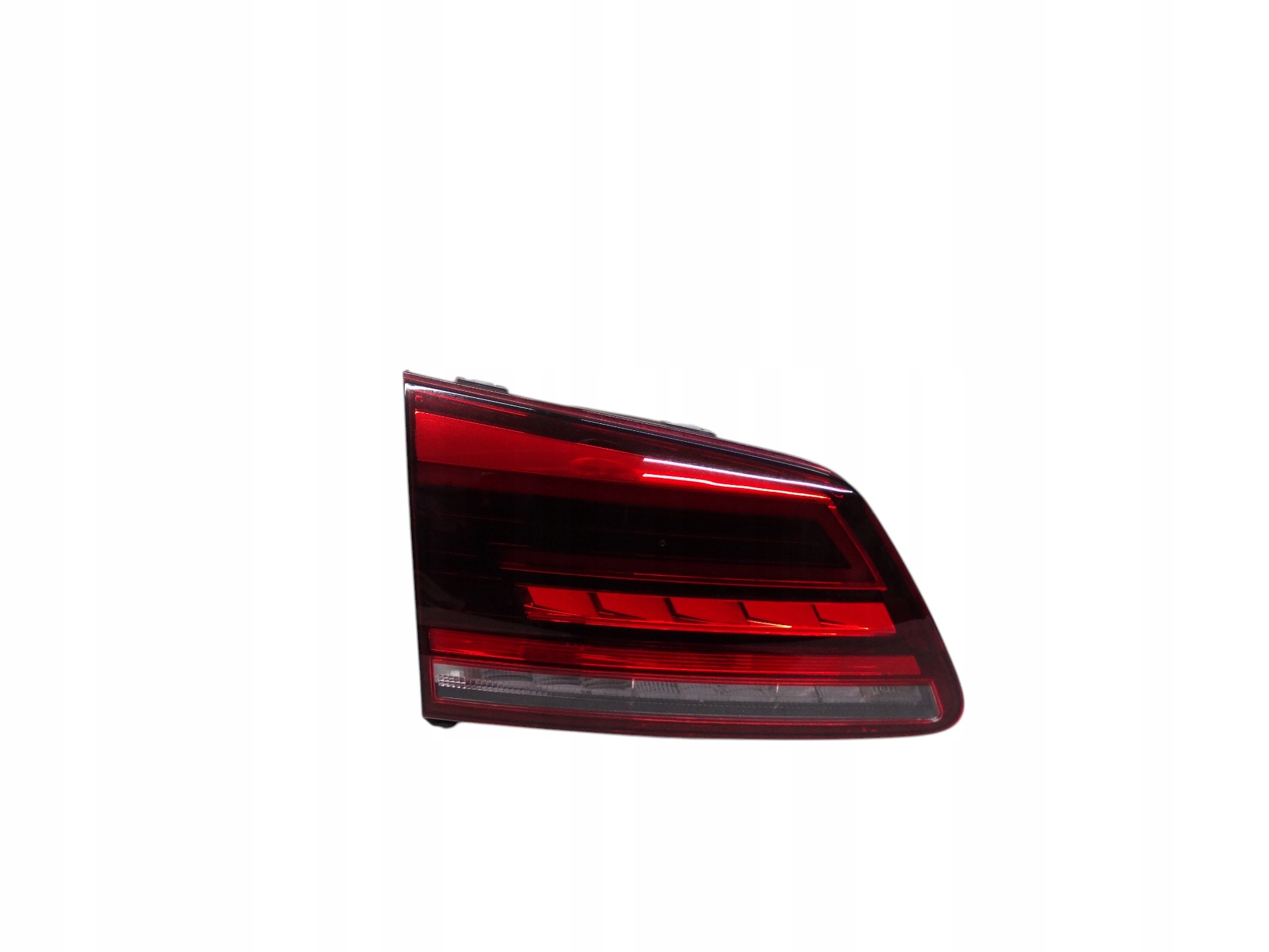 VW Sportsvan Lift 18-20 lampa tylna lewa LED w klapę 510945093N oryginalna