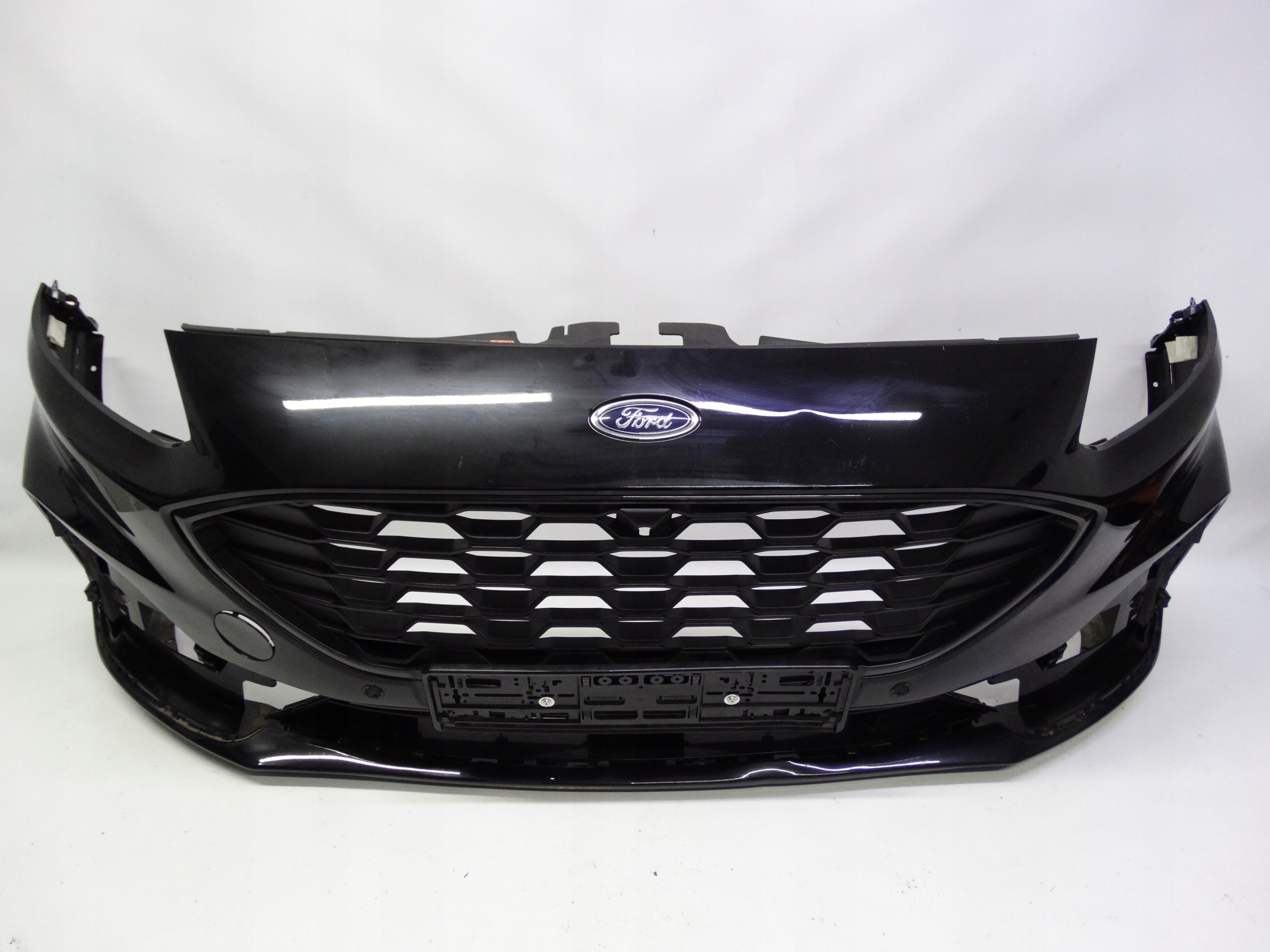 Second image of Ford Kuga Mk3 ST-Line 19-24 zderzak przedni oryginalny LV4B-17F003-S