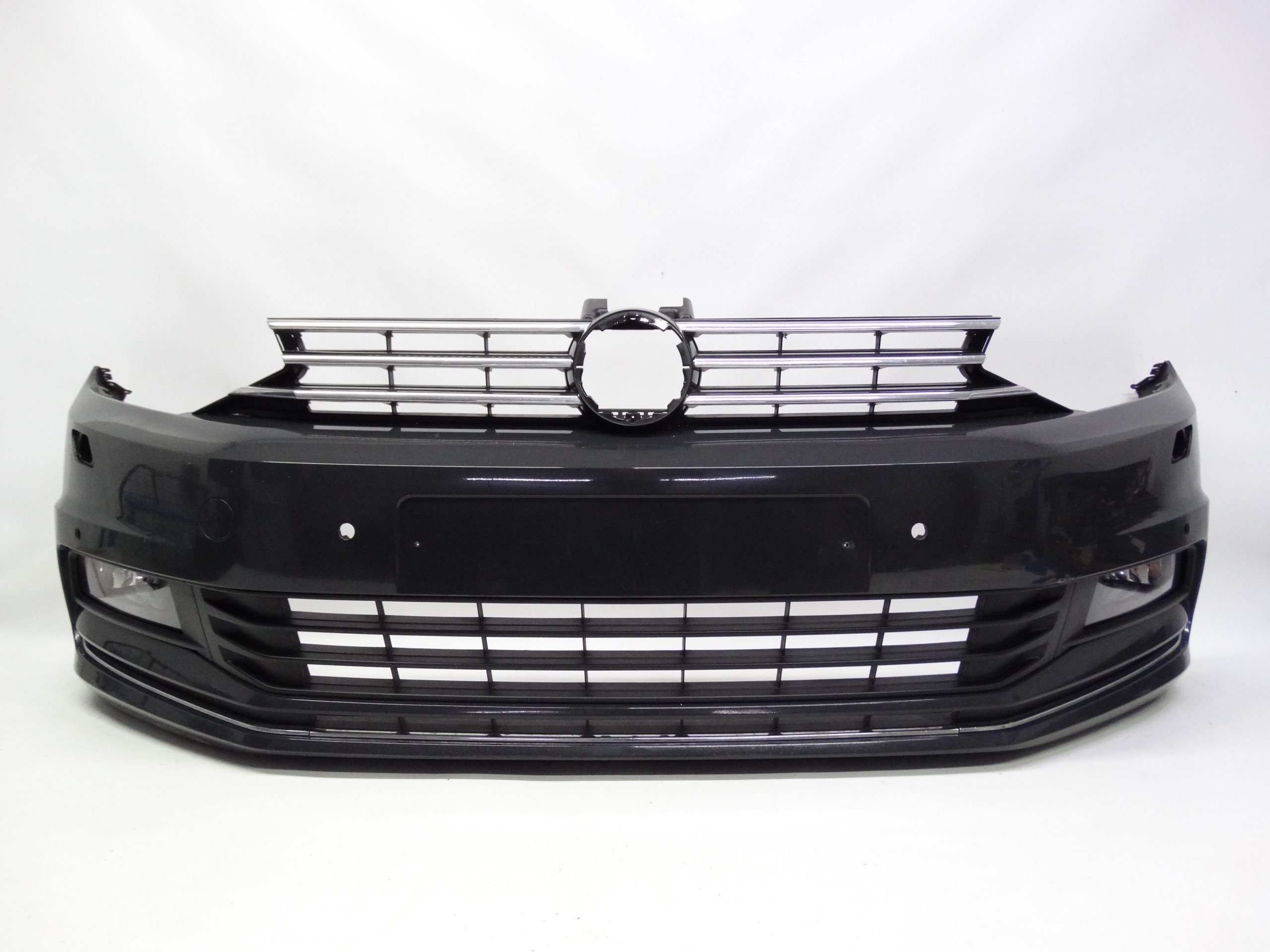 Second image of VW Touran II 5TA 2015+ zderzak przedni oryginalny 5TA807221A