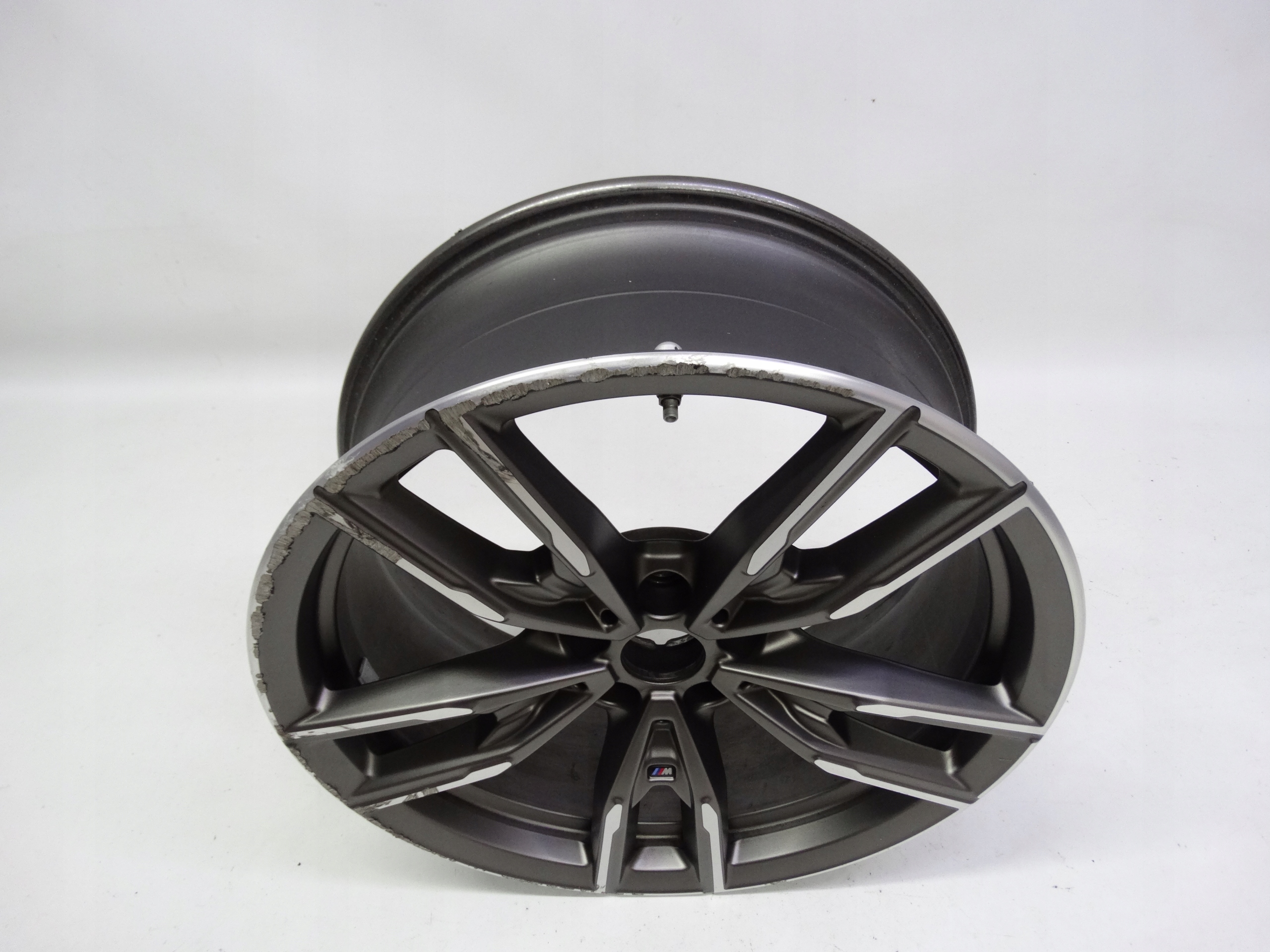 Second image of BMW 3 G20 G21 felga przednia 19 cali 8089894 oryginalna