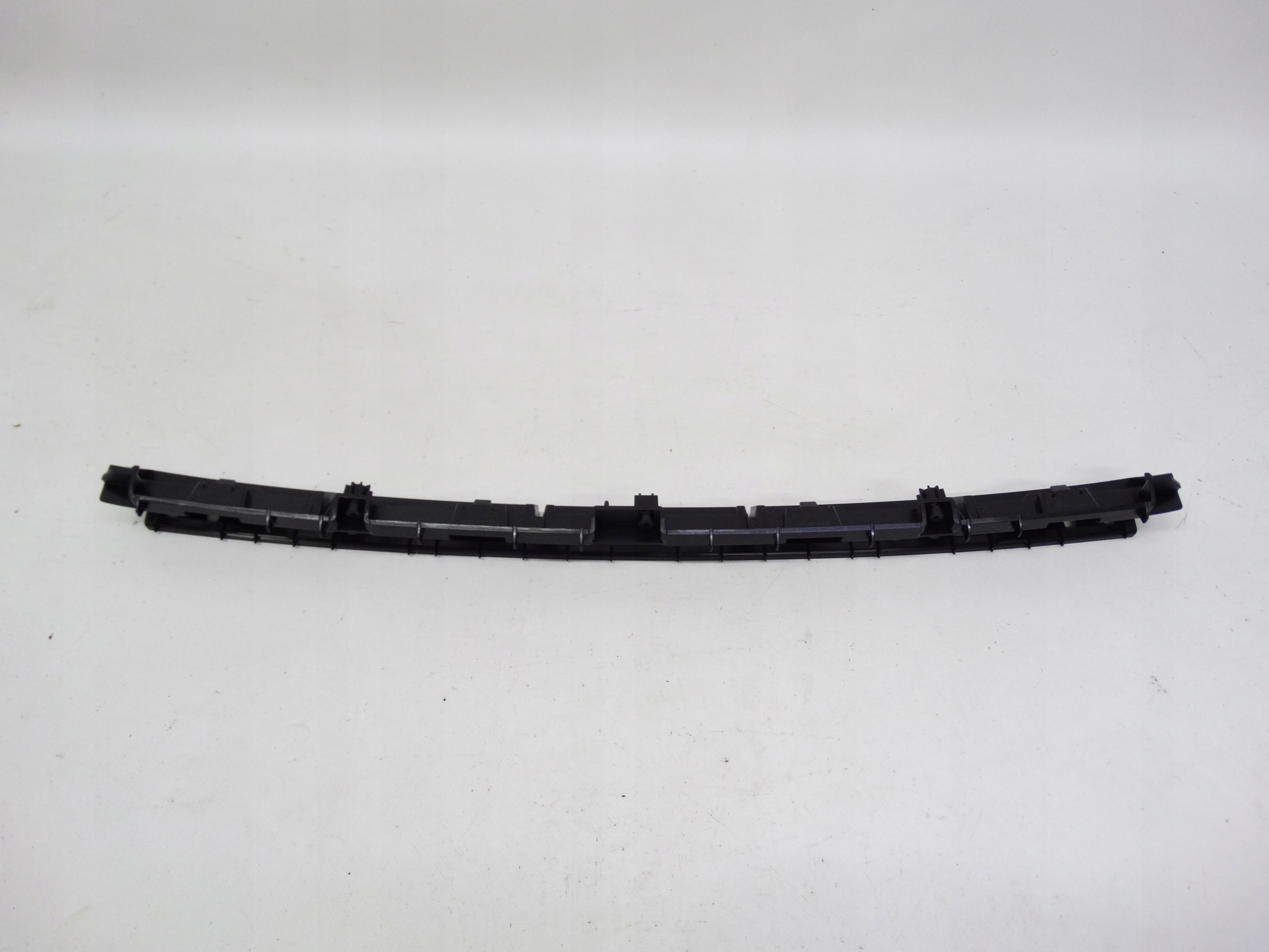 Second image of Audi TT III 8S 2014-2018 kratka zderzaka środkowa dolna NOWA 8S0807647