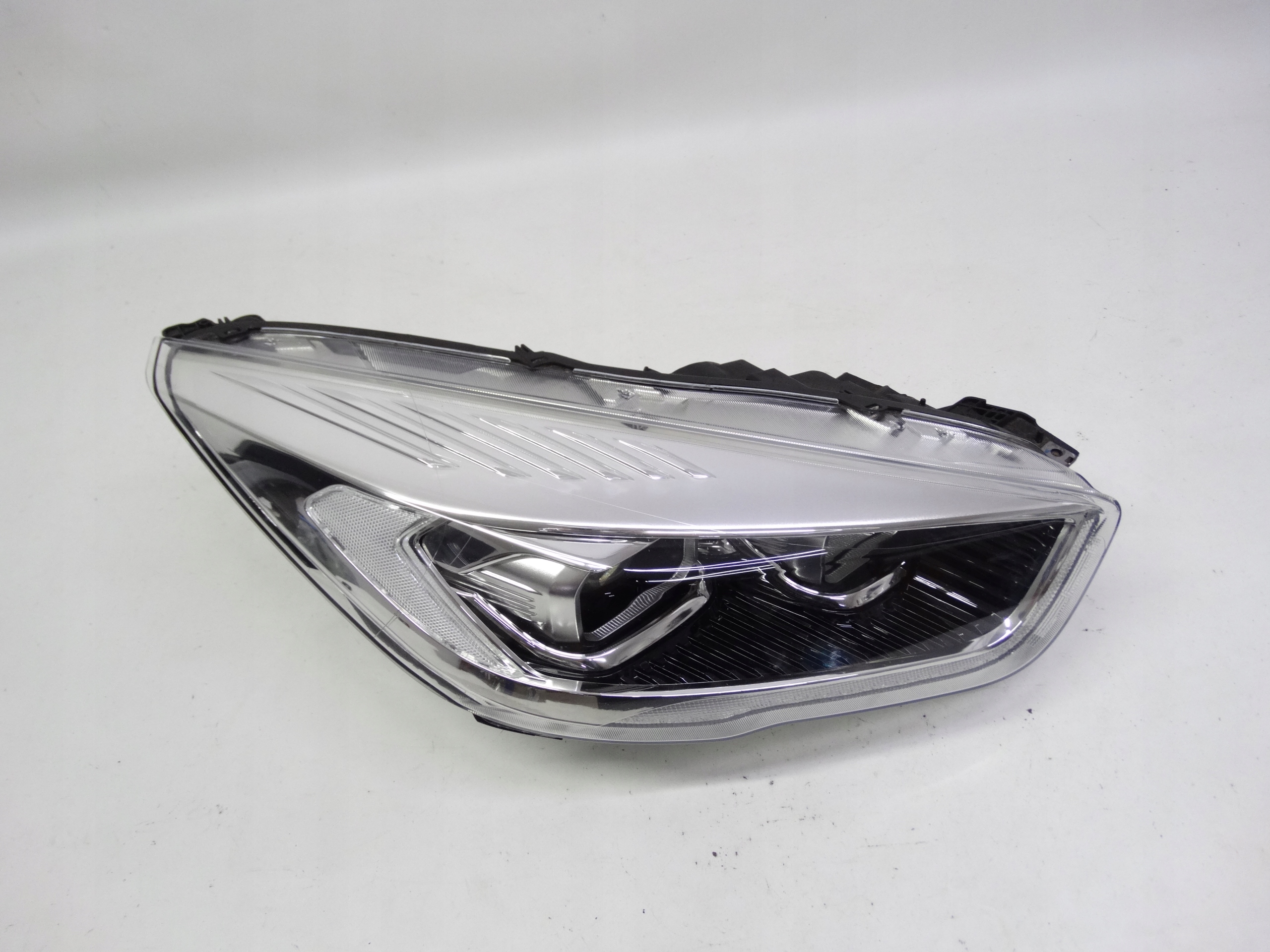 Second image of Ford Kuga Mk2 Lift 16-19 lampa prawa Xenon GV41-13D154-AG oryginalna