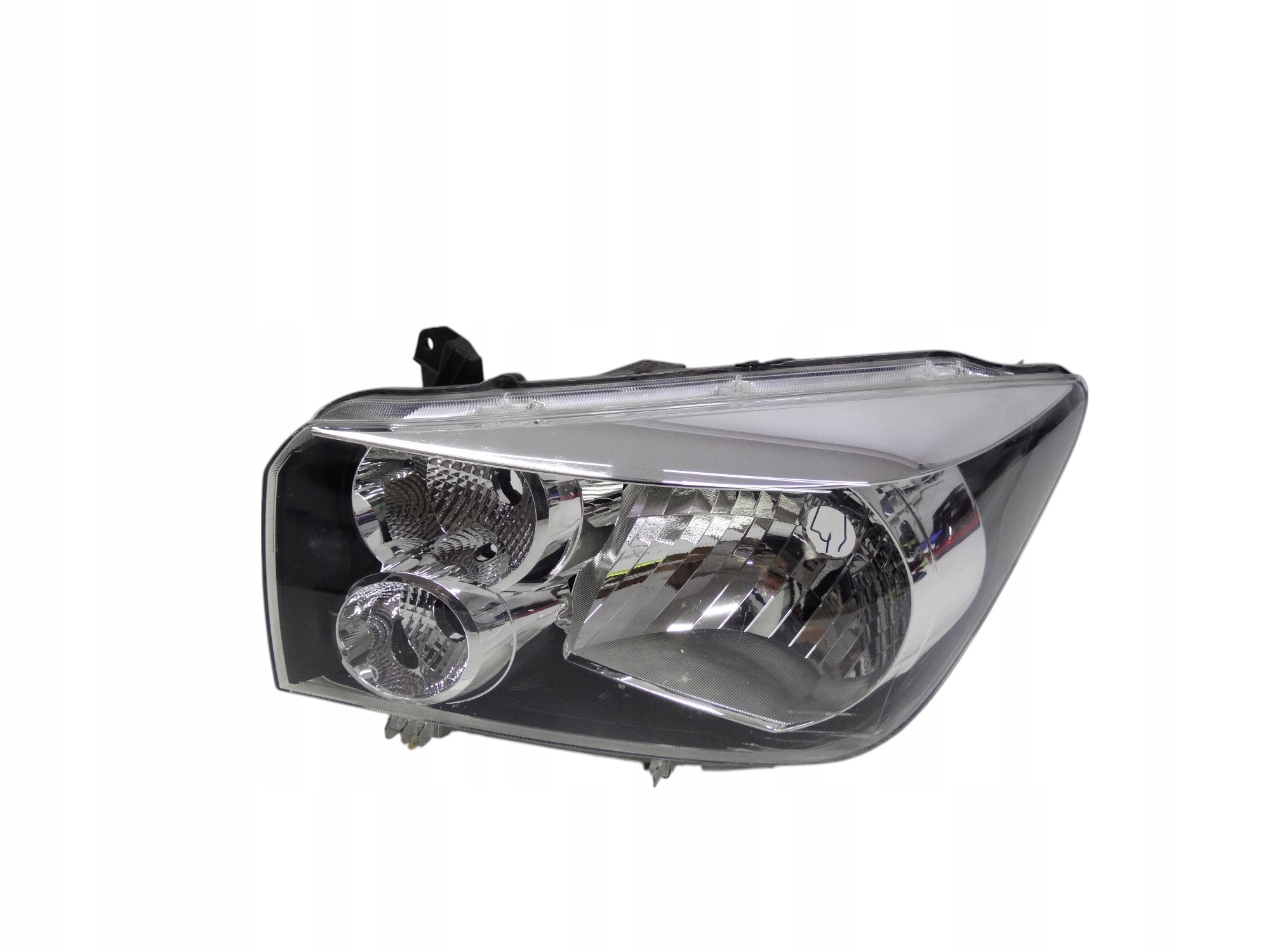Suzuki Celerio I 2014-2019 lampa lewa zwykła 100-18116 oryginalna