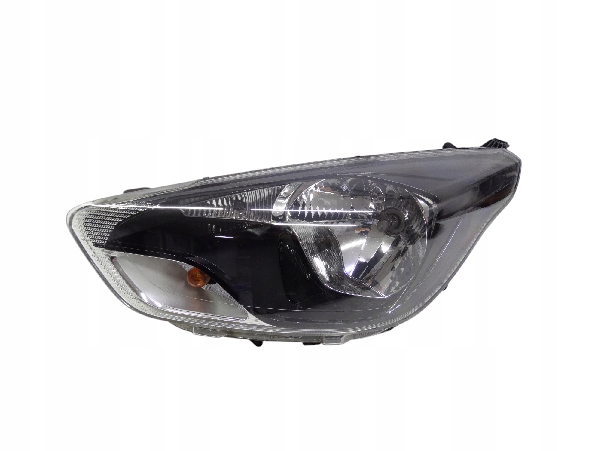 Ford Ka+ 2016-2018 lampa lewa zwykła G1B5-13W030-BD oryginalna