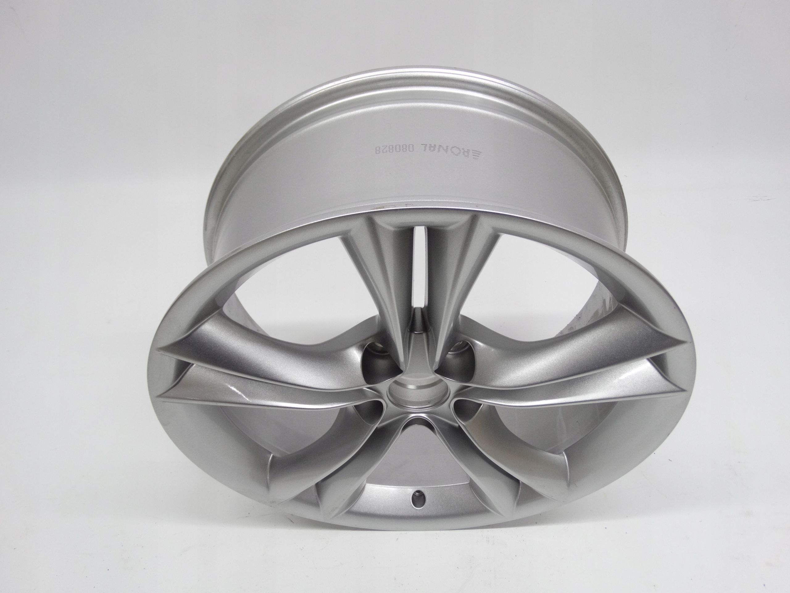 Second image of Lexus RX felga 18 cali PZ406-K0672-ZC oryginalna NOWA