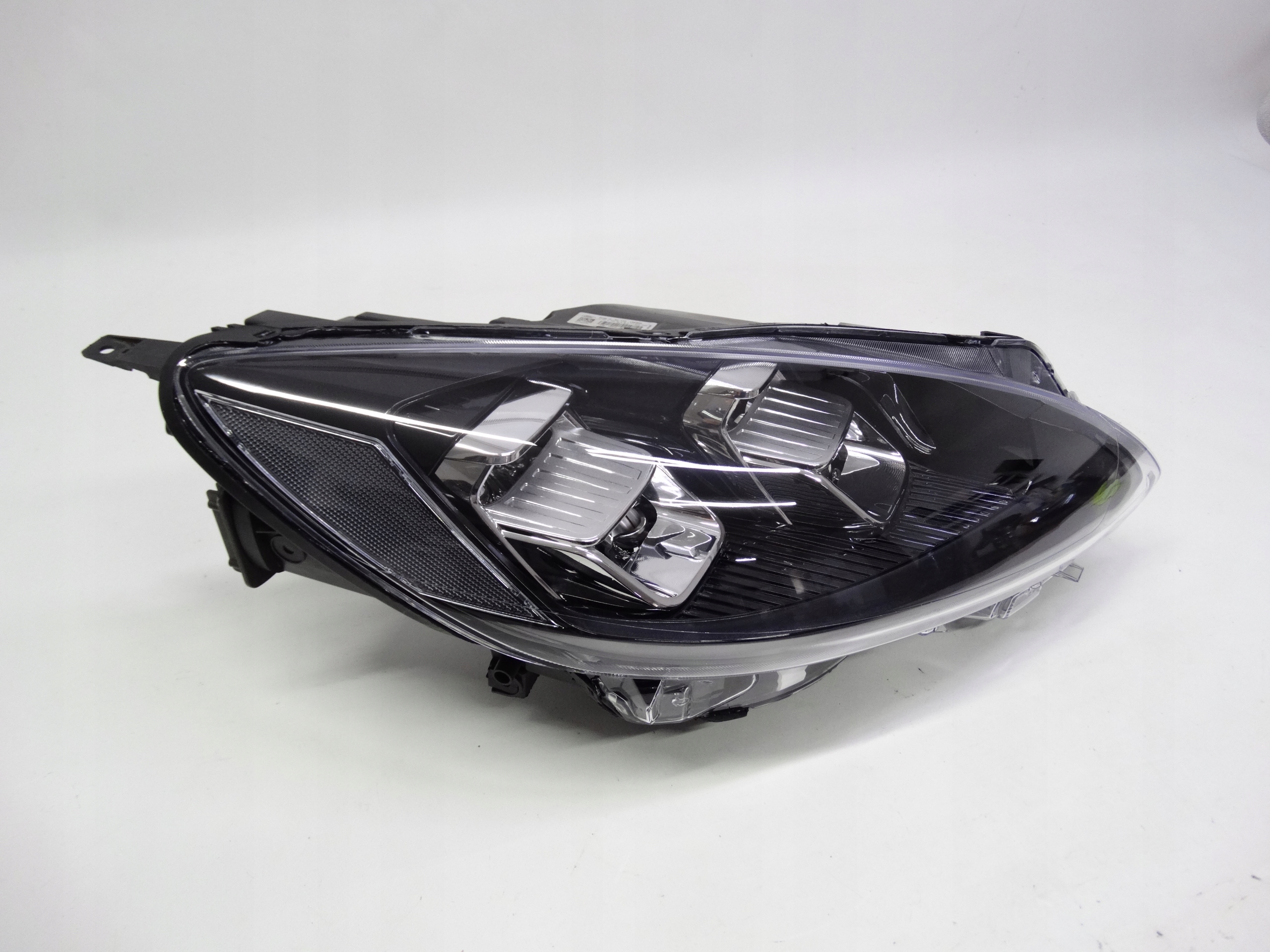 Second image of Ford Kuga Mk3 19-24 lampa prawa Full LED LV4B-13E014-FB oryginalna