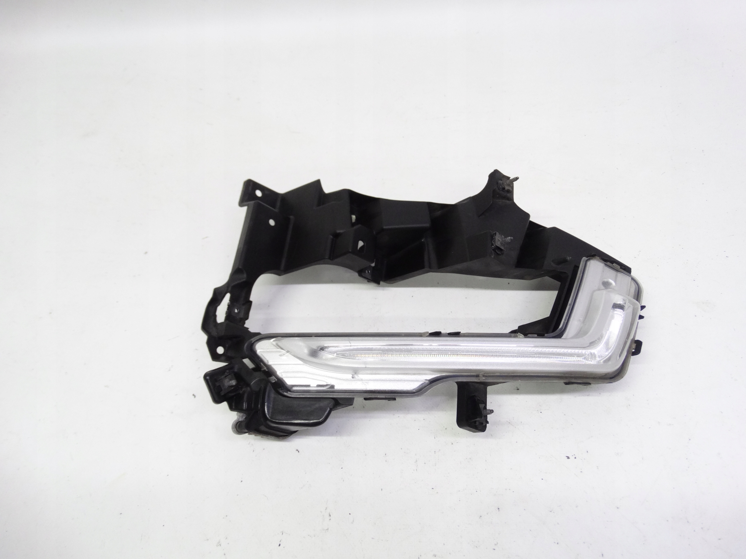 Second image of Ford Mondeo Mk5 14-19 lampa lewa DRL LED oryginalna DS7J-13D273-AC
