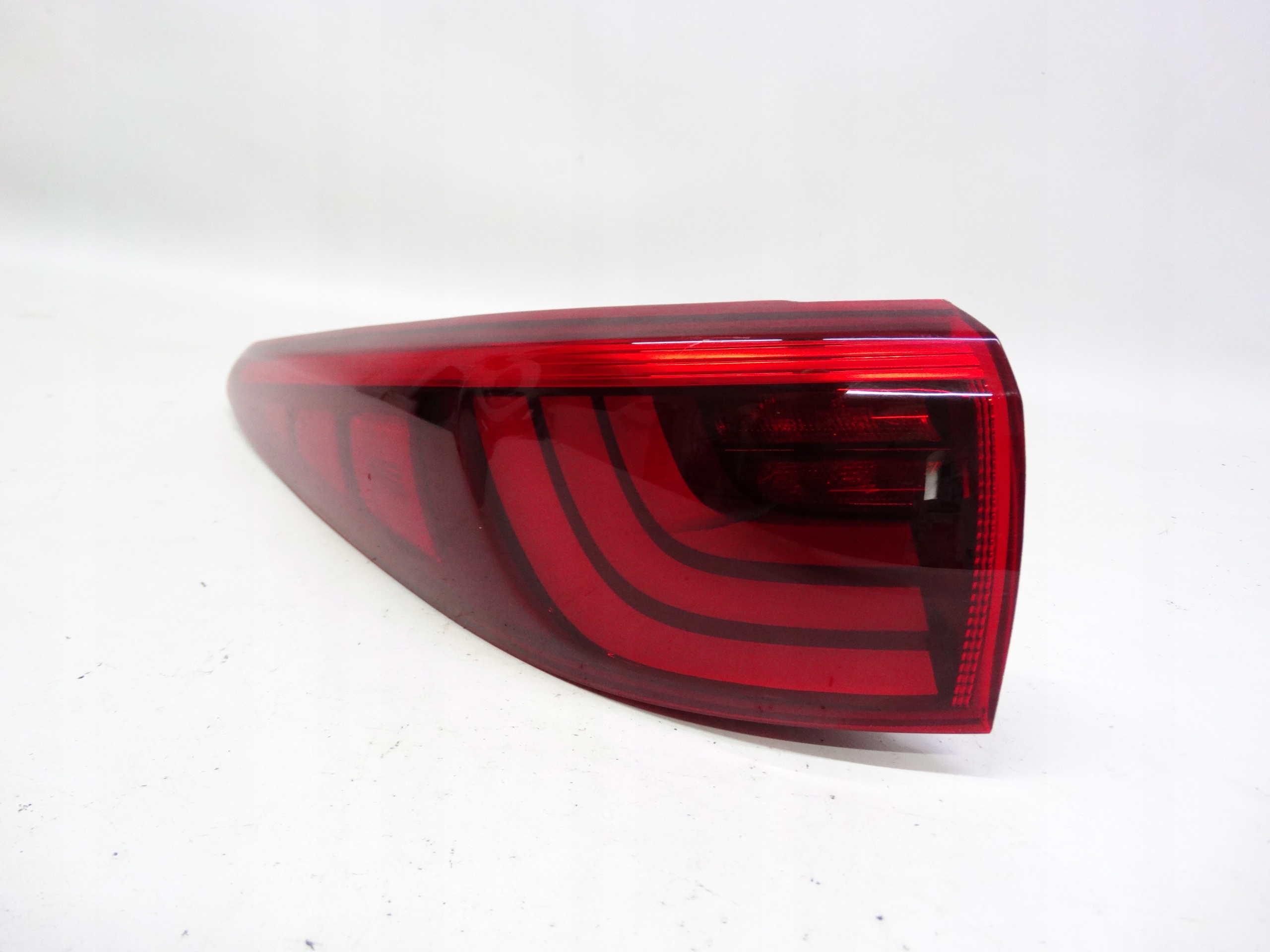 Second image of Kia Sportage IV GT-line 2016-2018 lampa tylna lewa LED 92401-F11 oryginalna