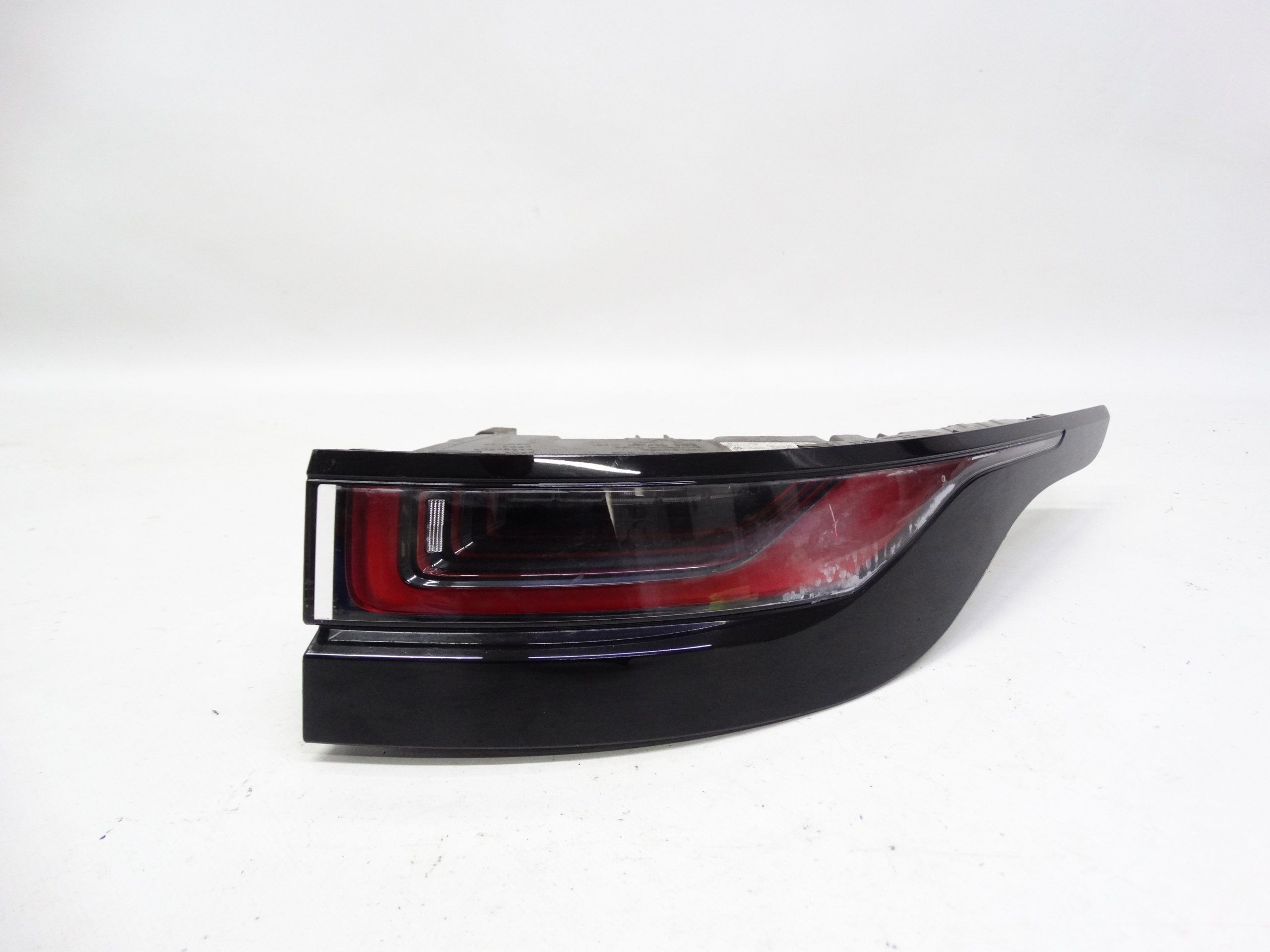 Second image of Range Rover Evoque II 19-23 lampa tylna prawa LED K8D2-13404-AD oryginalna