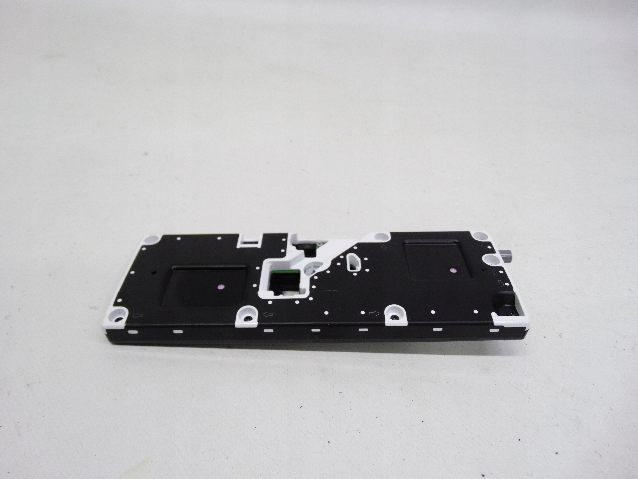 Second image of VW Golf VIII 5H 2020+ wzmacniacz antenowy 5WA035741B oryginalny