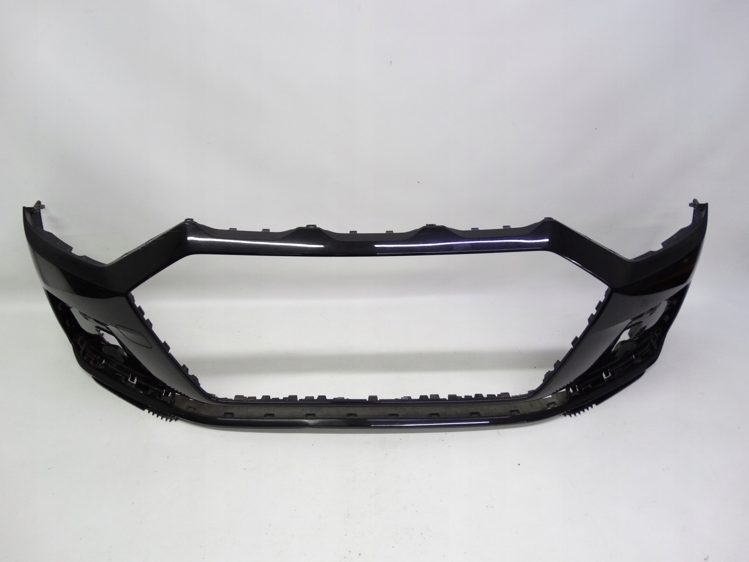 Second image of Audi A1 II 2018+ zderzak przedni 82A807437A oryginalny