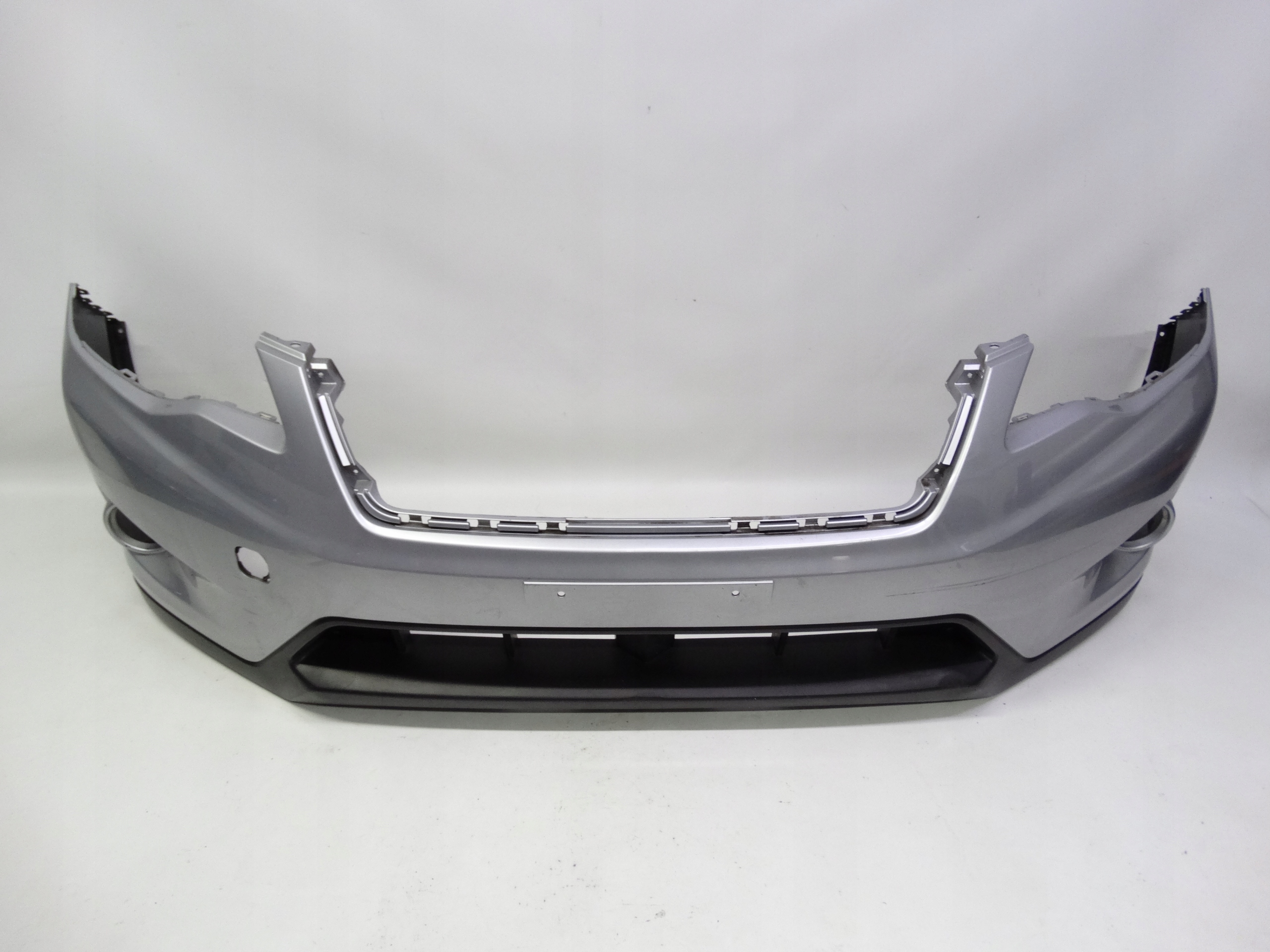 Second image of Subaru XV I 2012-2015 zderzak przedni 57704-IJ011 oryginalny