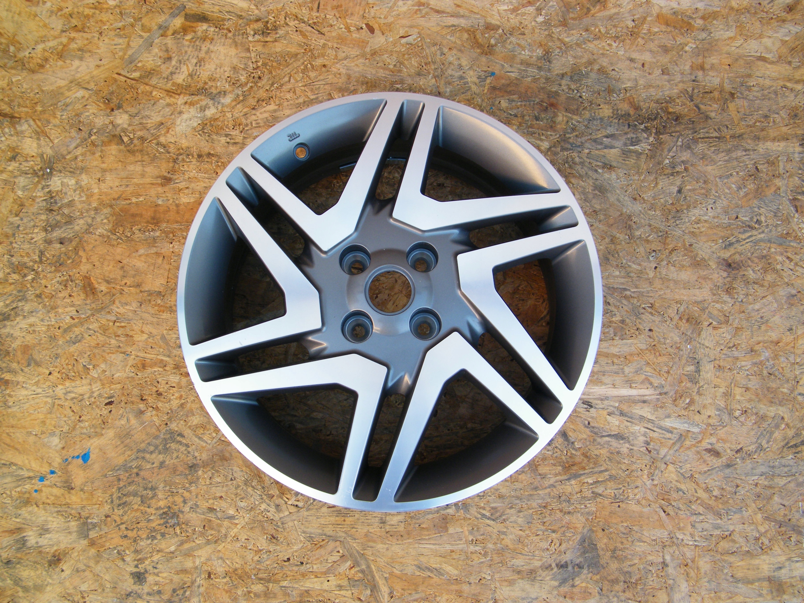 Fiat Fiorino felga 16 cali 51911026 NOWA oryginalna