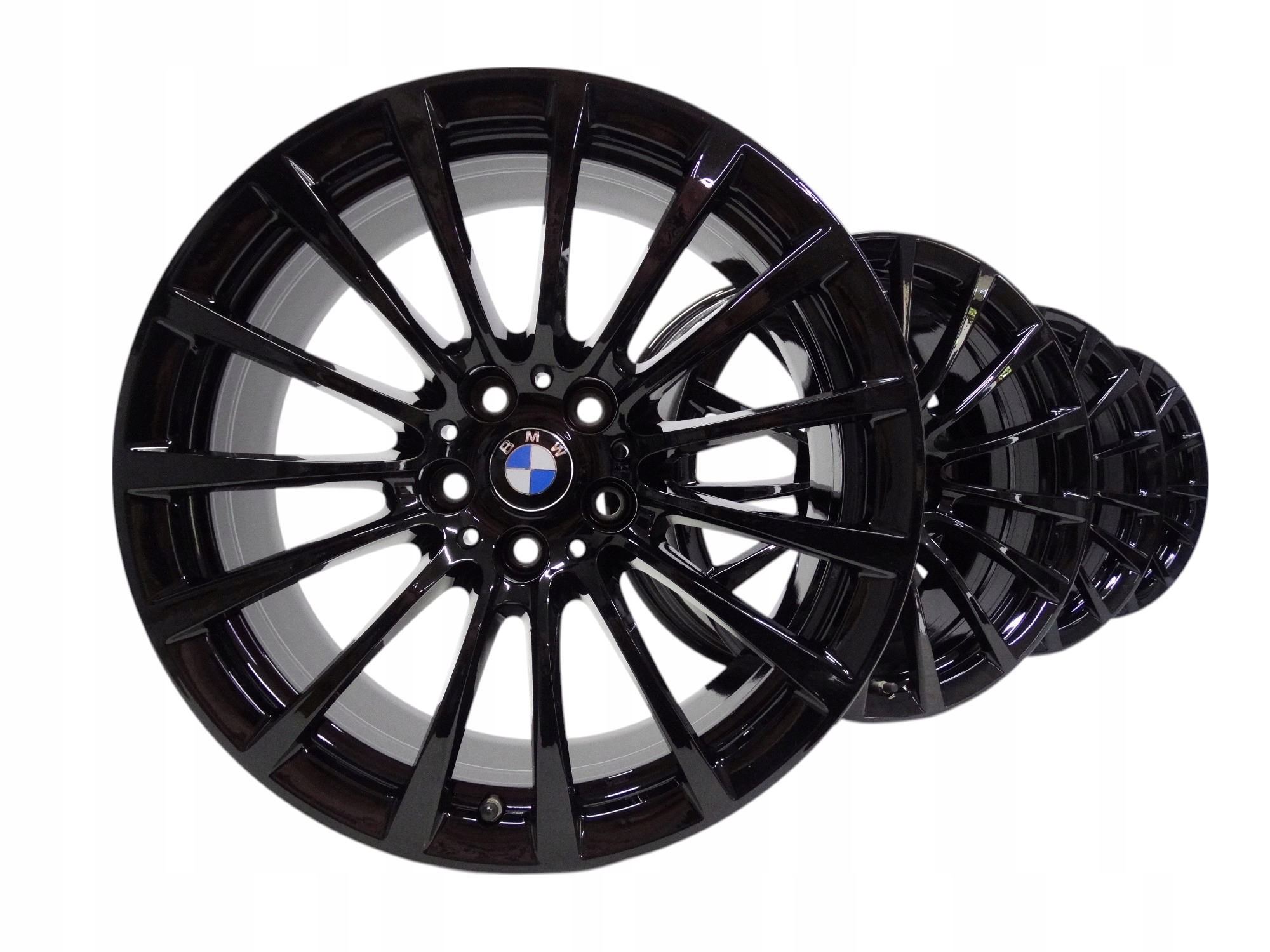 BMW 5 G30 G31 komplet felg 18 cali 6861224 oryginalny