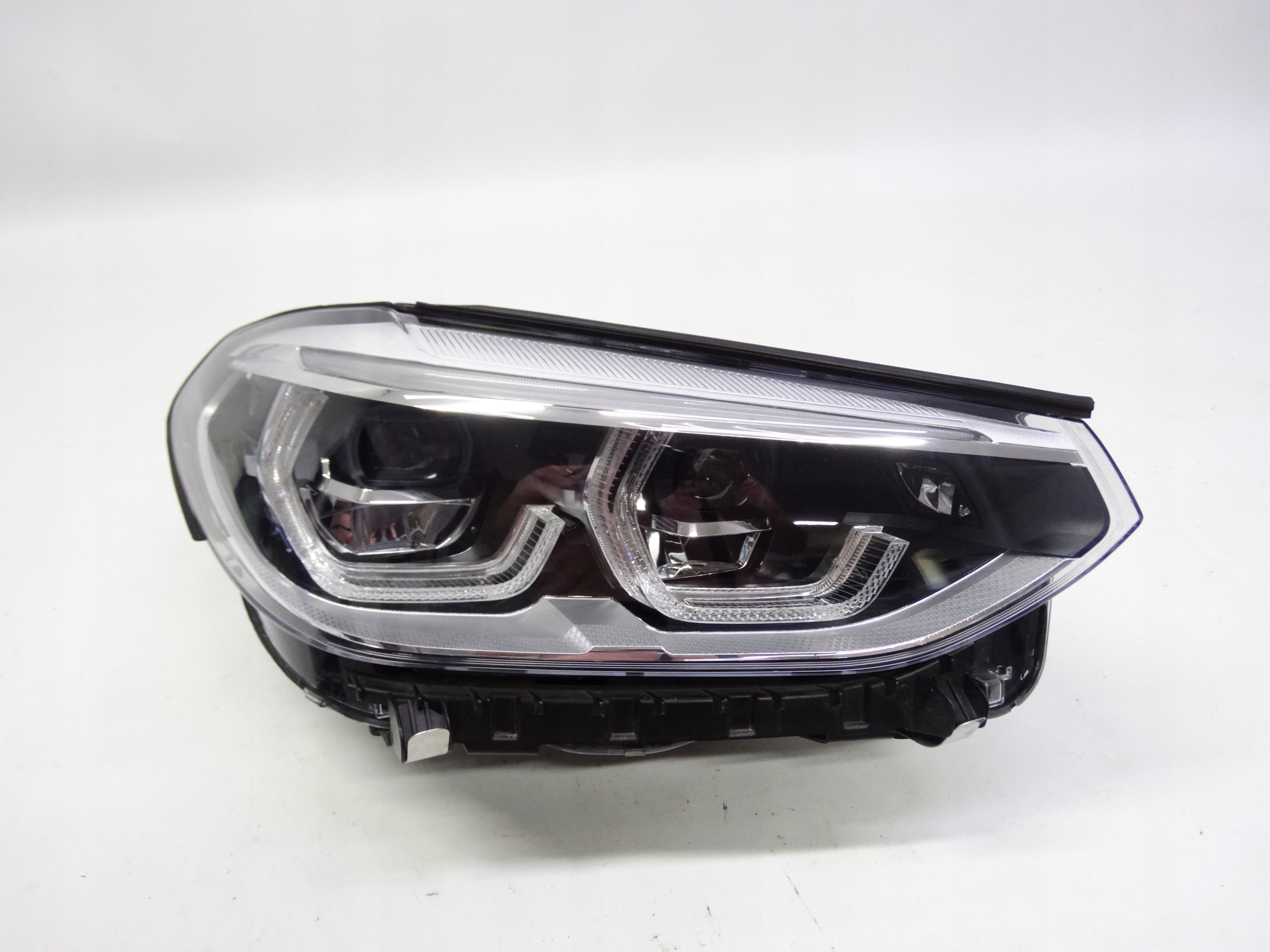 Second image of BMW X3 G01 X4 G02 17-21 lampa prawa Adaptive LED 8496824 oryginalna