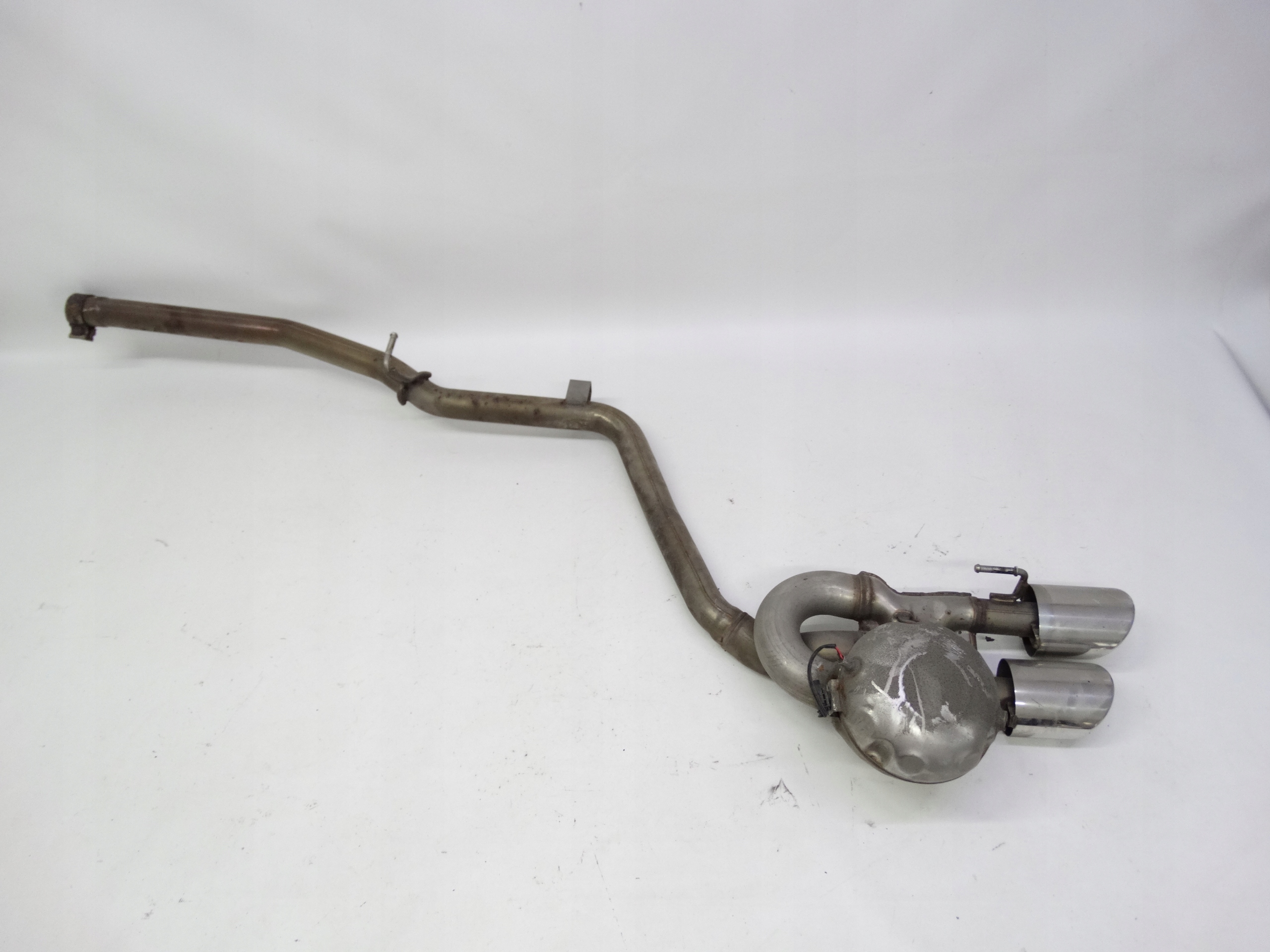 Second image of Maserati Ghibli M157 13-24 tłumik końcowy wydech aktywny lewy 670006946