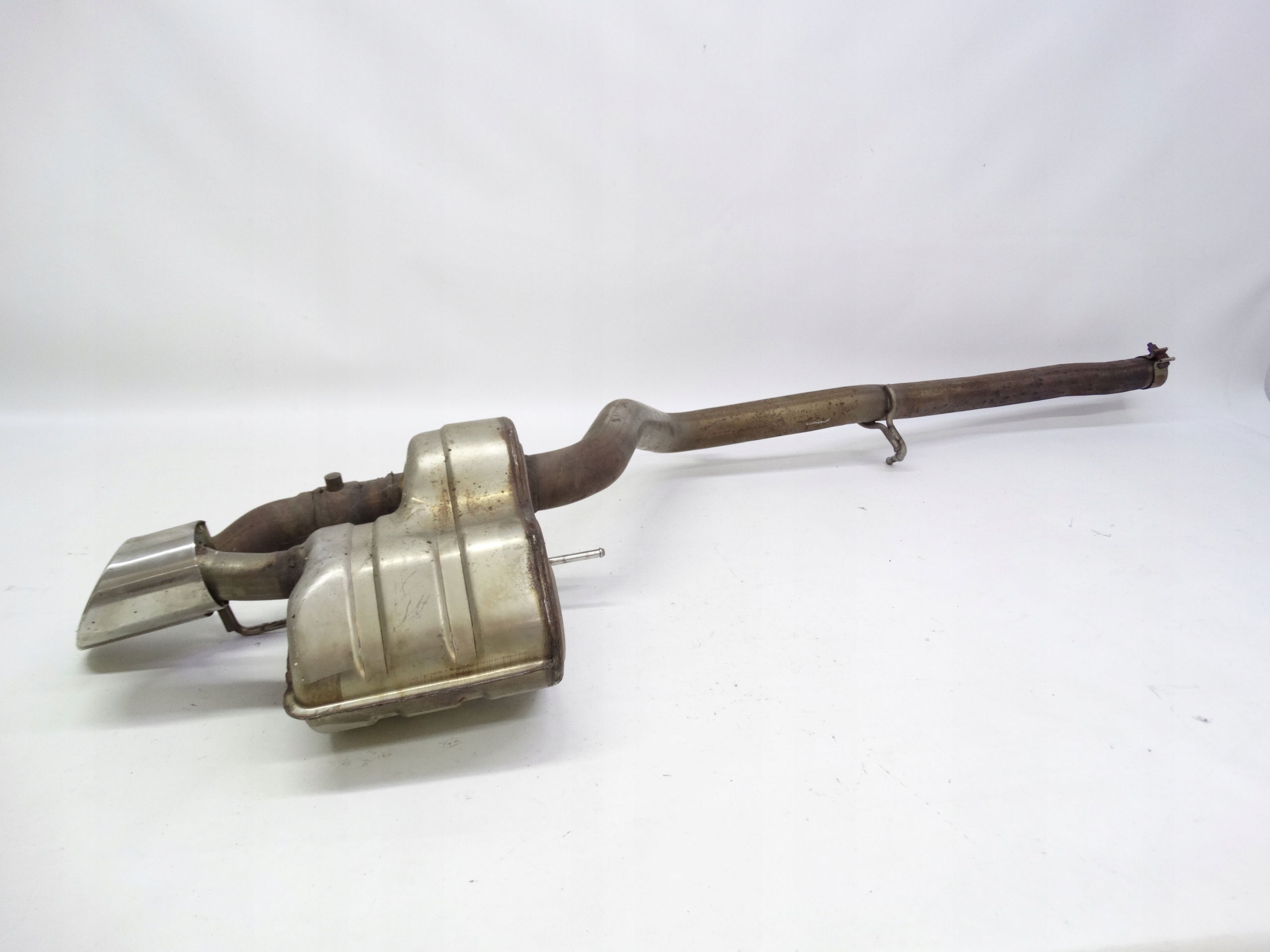 Second image of Maserati Ghibli M157 13-24 tłumik końcowy wydech aktywny lewy 670212646