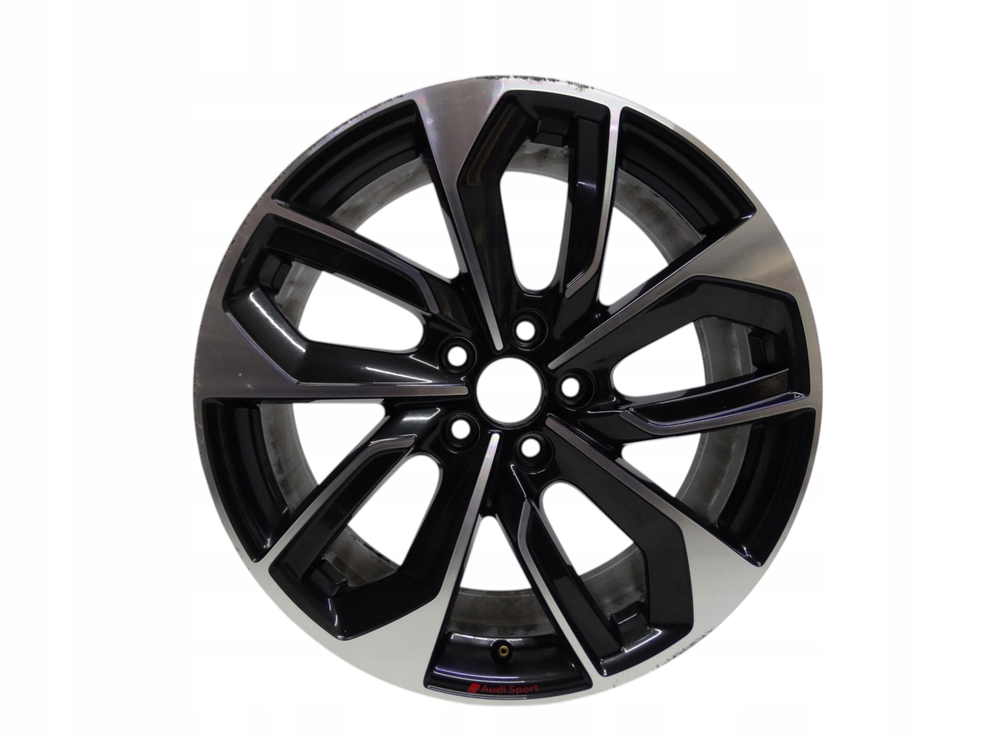 Audi A3 8Y felga 19 cali 8Y0601025S oryginalna